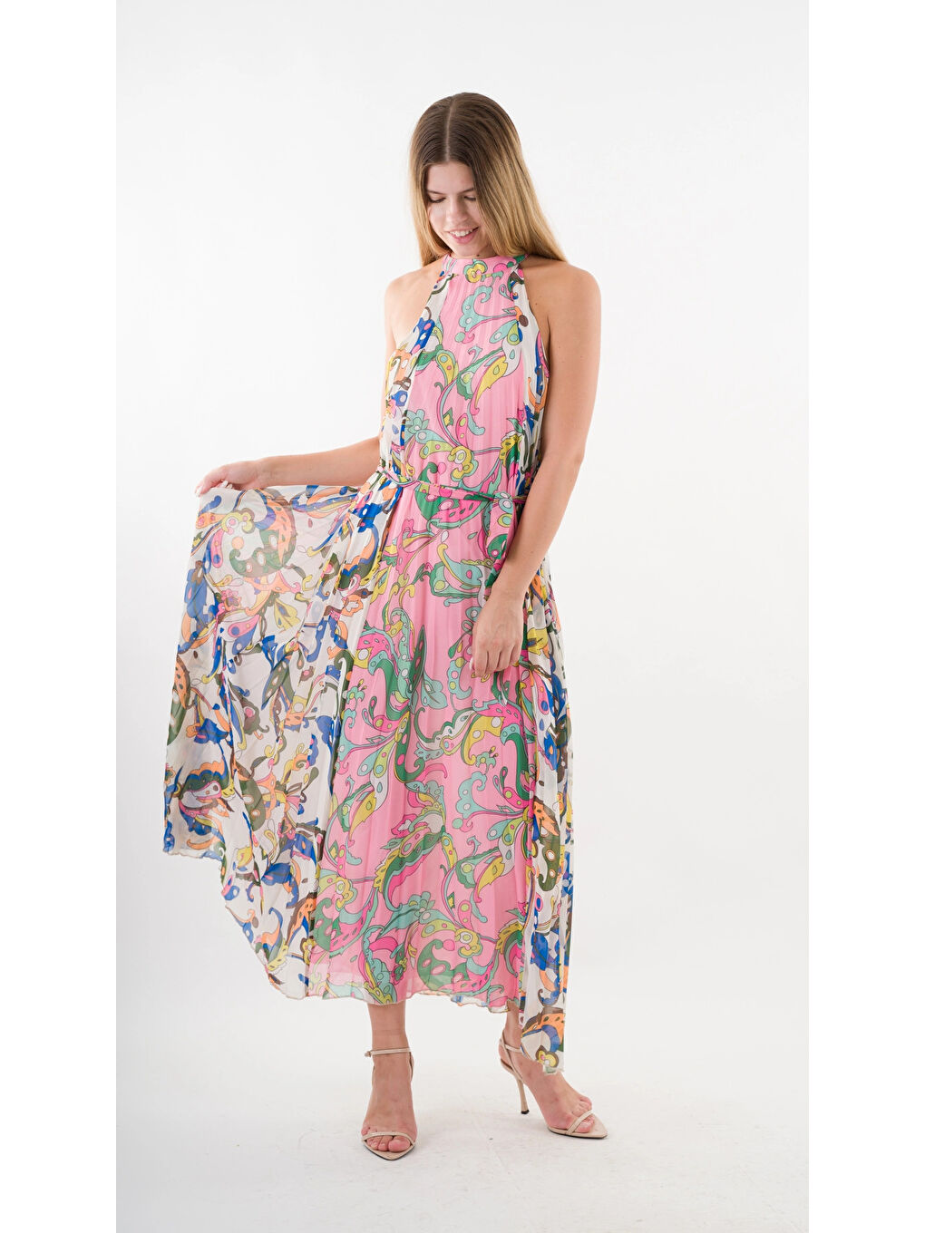 Siyah Kadın Çok Renkli Bloklu Yaprak Desenli Halter Yaka Kuşaklı Astarlı Uzun Elbise HZL24S-YY233