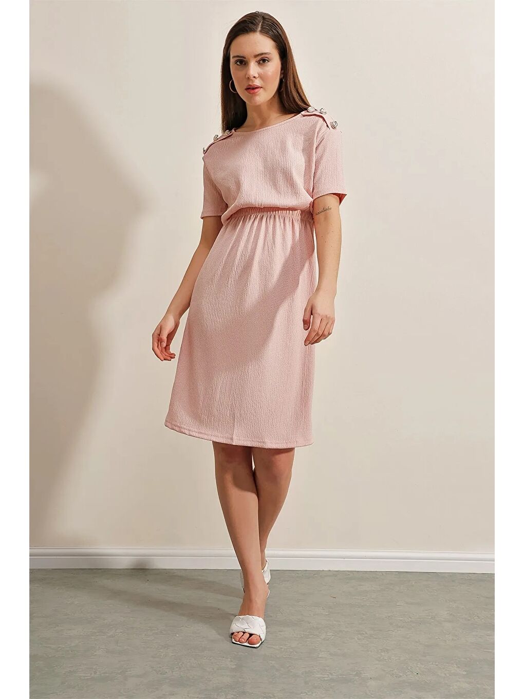 Kadın Pembe Elastik Bel Düğme Detaylı Rahat Örme Elbise HZL22S-BD123751-1