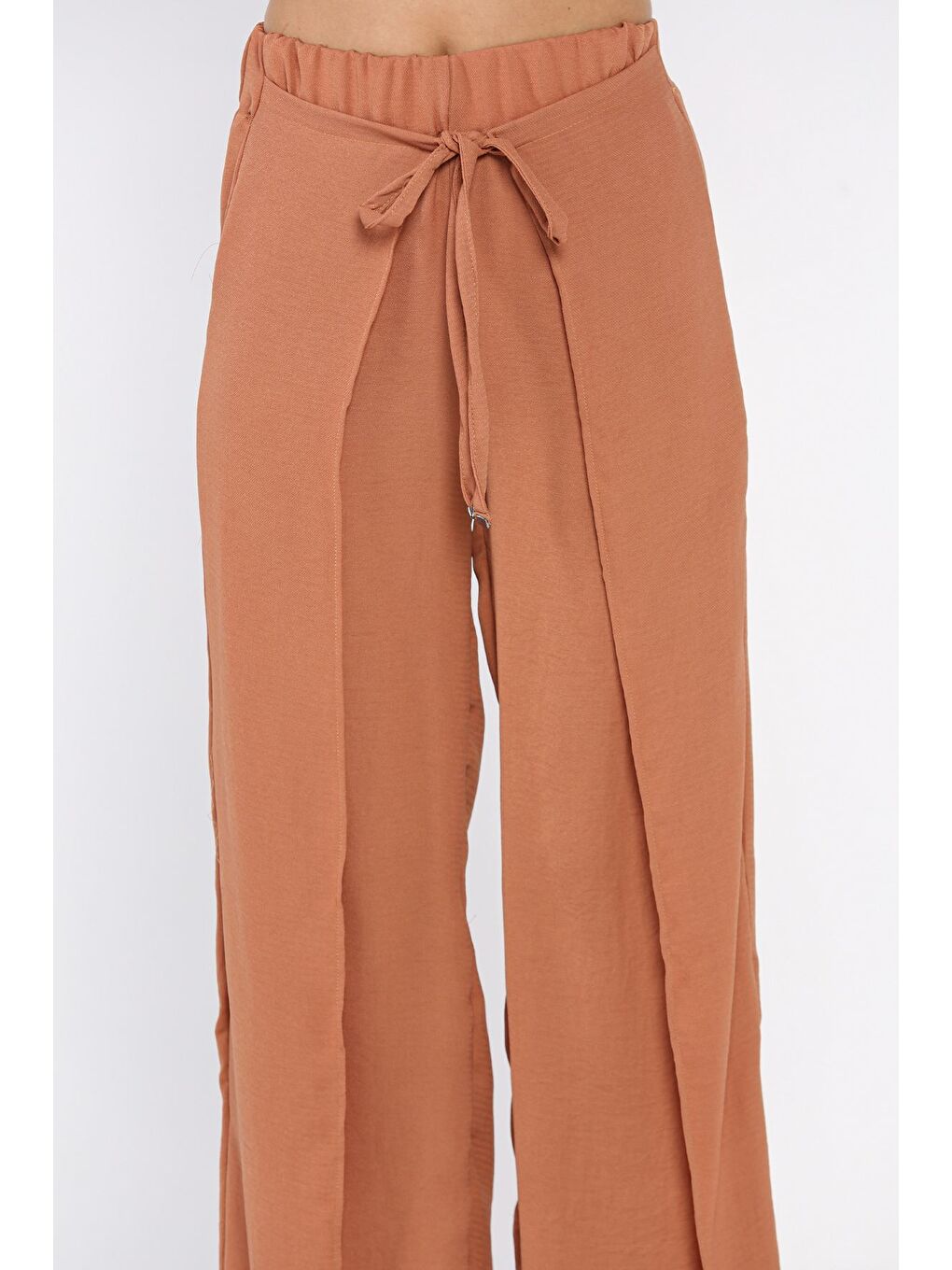 Kahverengi Yırtmaç Detaylı Kapaklı Bol Paça Kadın Pantolon-2