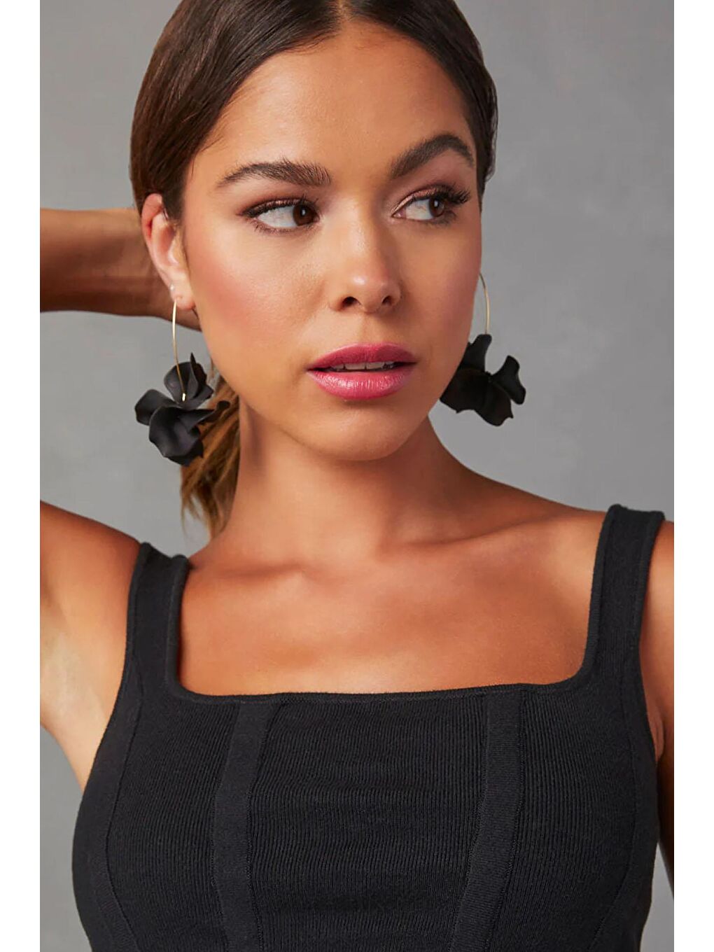 Sarı Siyah Nola Çiçekli Asetat Küpe-1