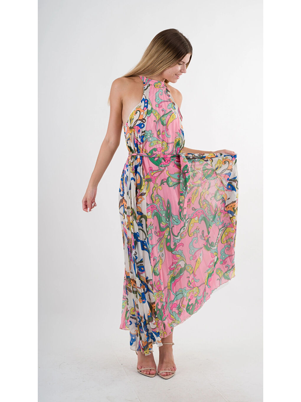 Siyah Kadın Çok Renkli Bloklu Yaprak Desenli Halter Yaka Kuşaklı Astarlı Uzun Elbise HZL24S-YY233-1