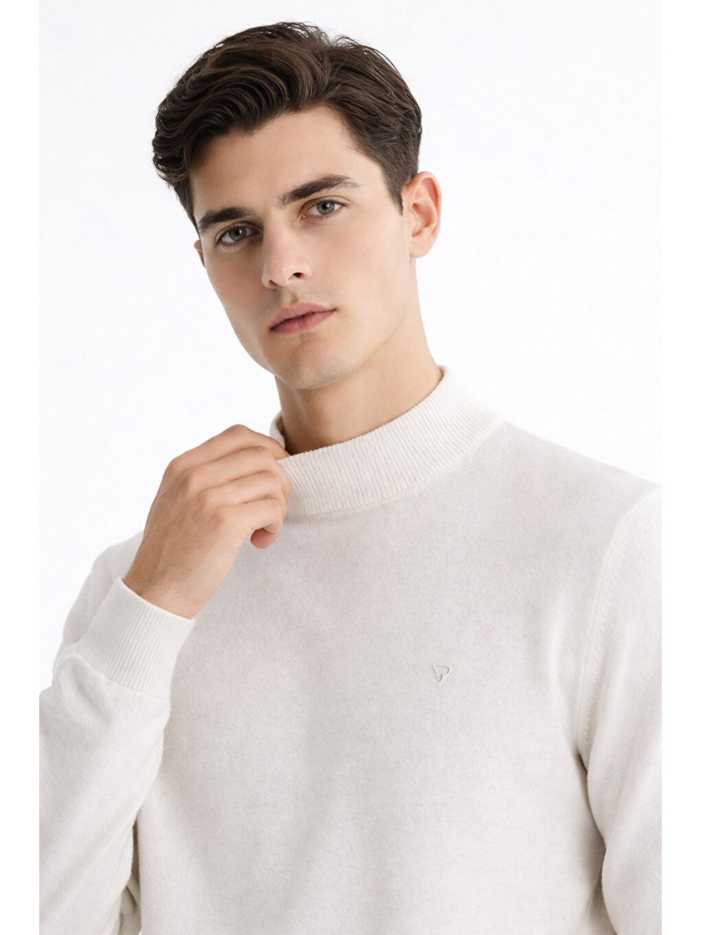 Ekru 1/3 Balikçi Yaka Erkek Kazak-3