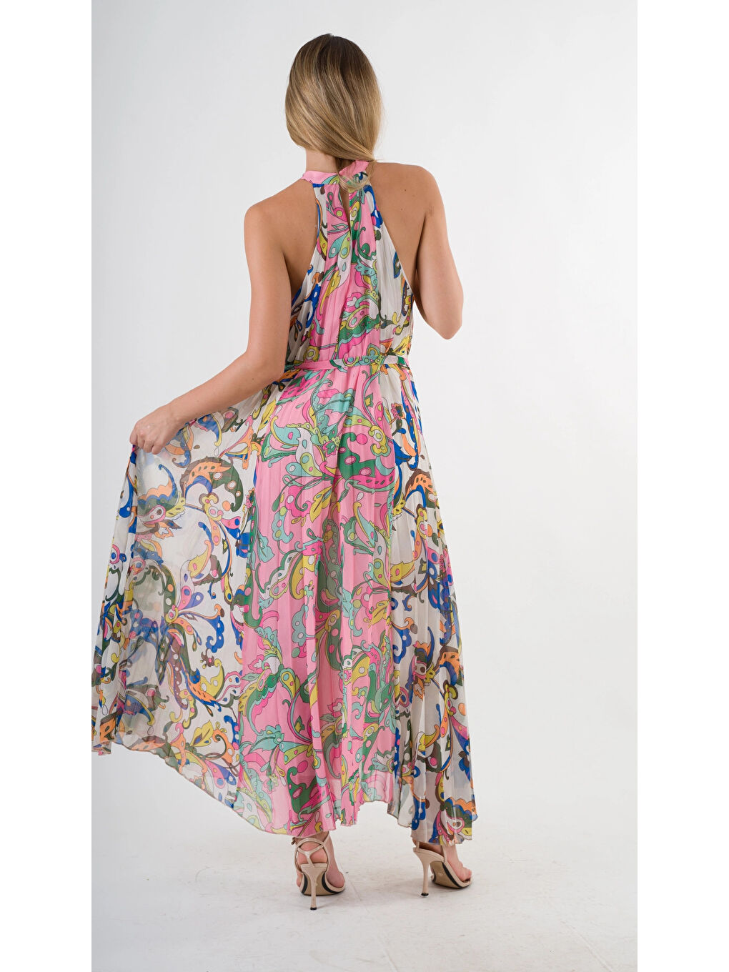 Siyah Kadın Çok Renkli Bloklu Yaprak Desenli Halter Yaka Kuşaklı Astarlı Uzun Elbise HZL24S-YY233-4