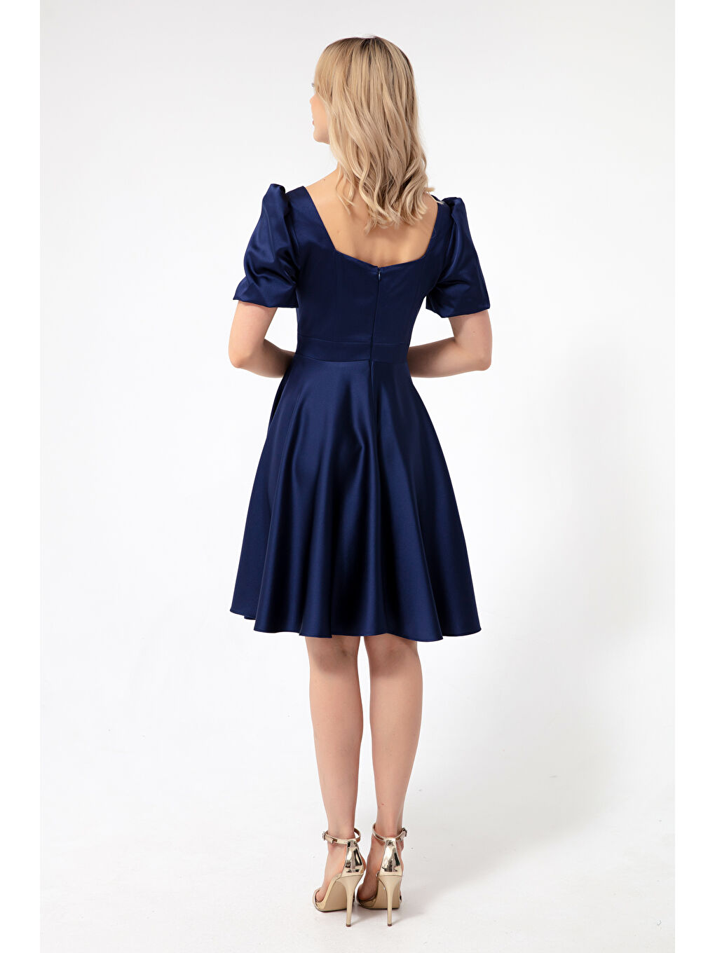 Kadın Lacivert Balon Kol Kloş Kesim Midi Saten Abiye Elbise-4