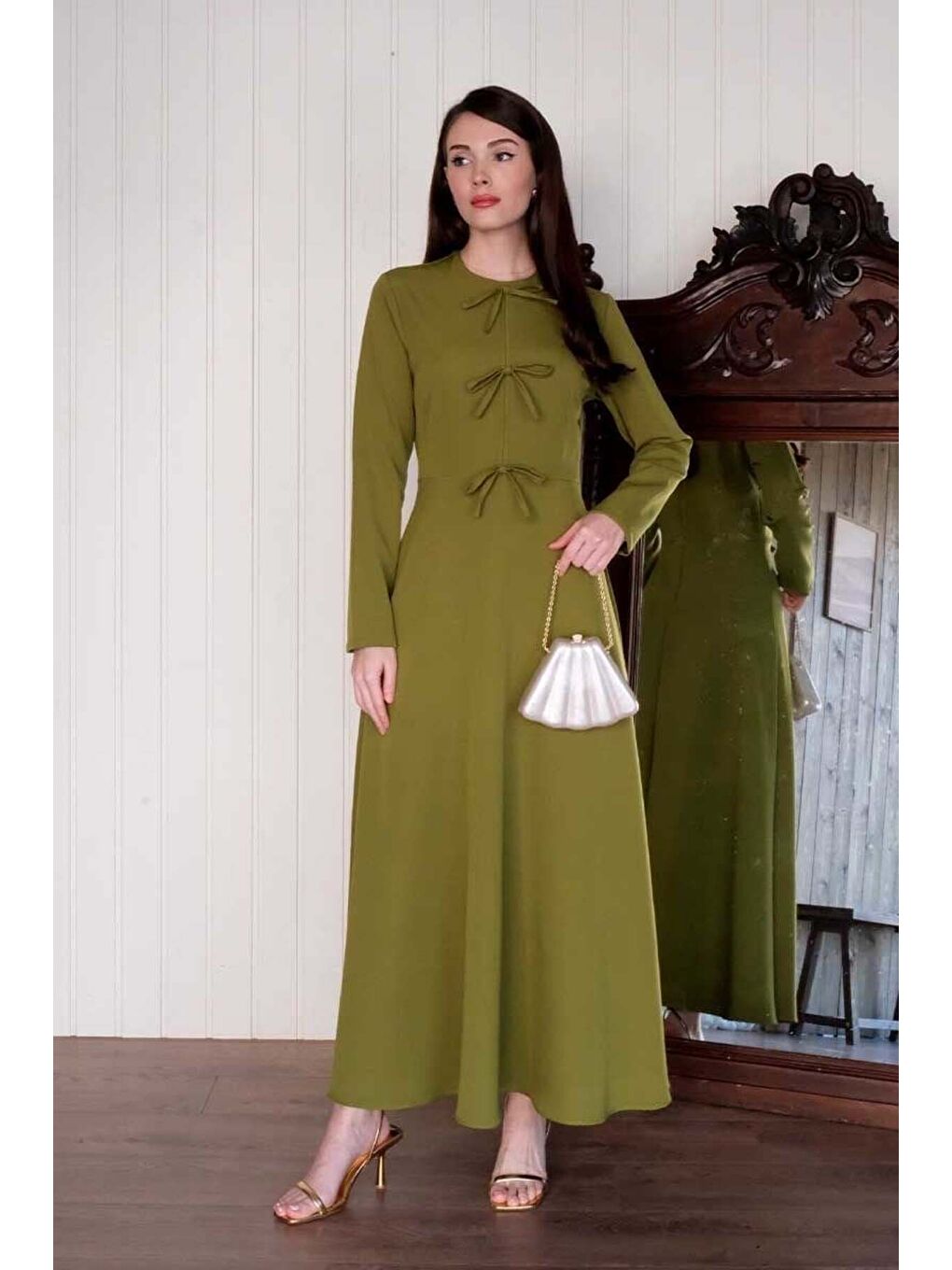 Yağ Yeşili Fiyonk Detay Elbise-1
