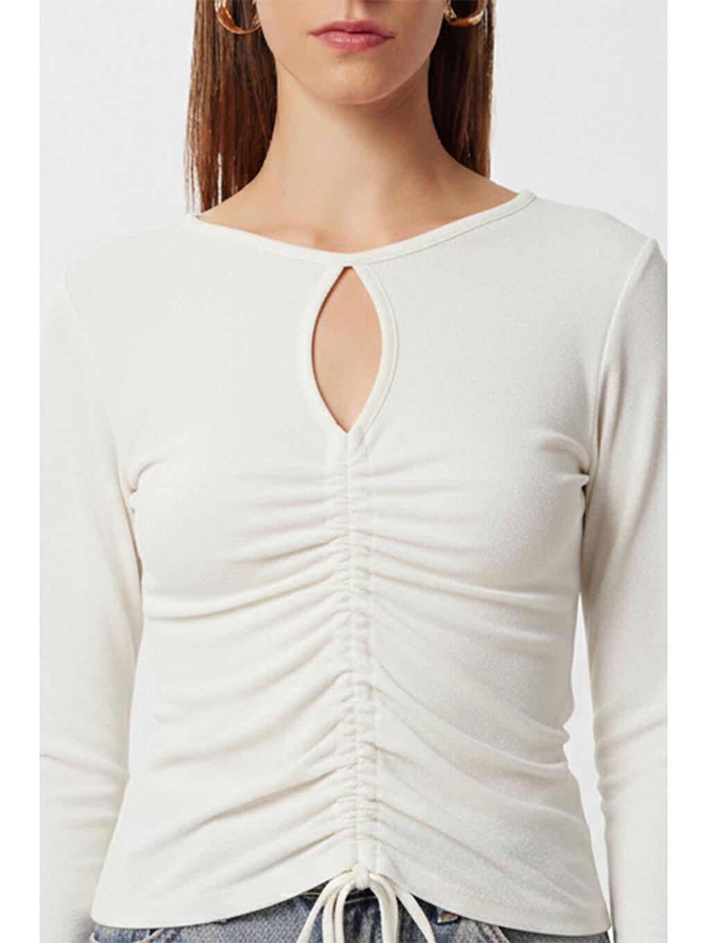 Ekru Büzgülü Cut Out Detaylı Örme Bluz ?? EKRU LEX0018-2