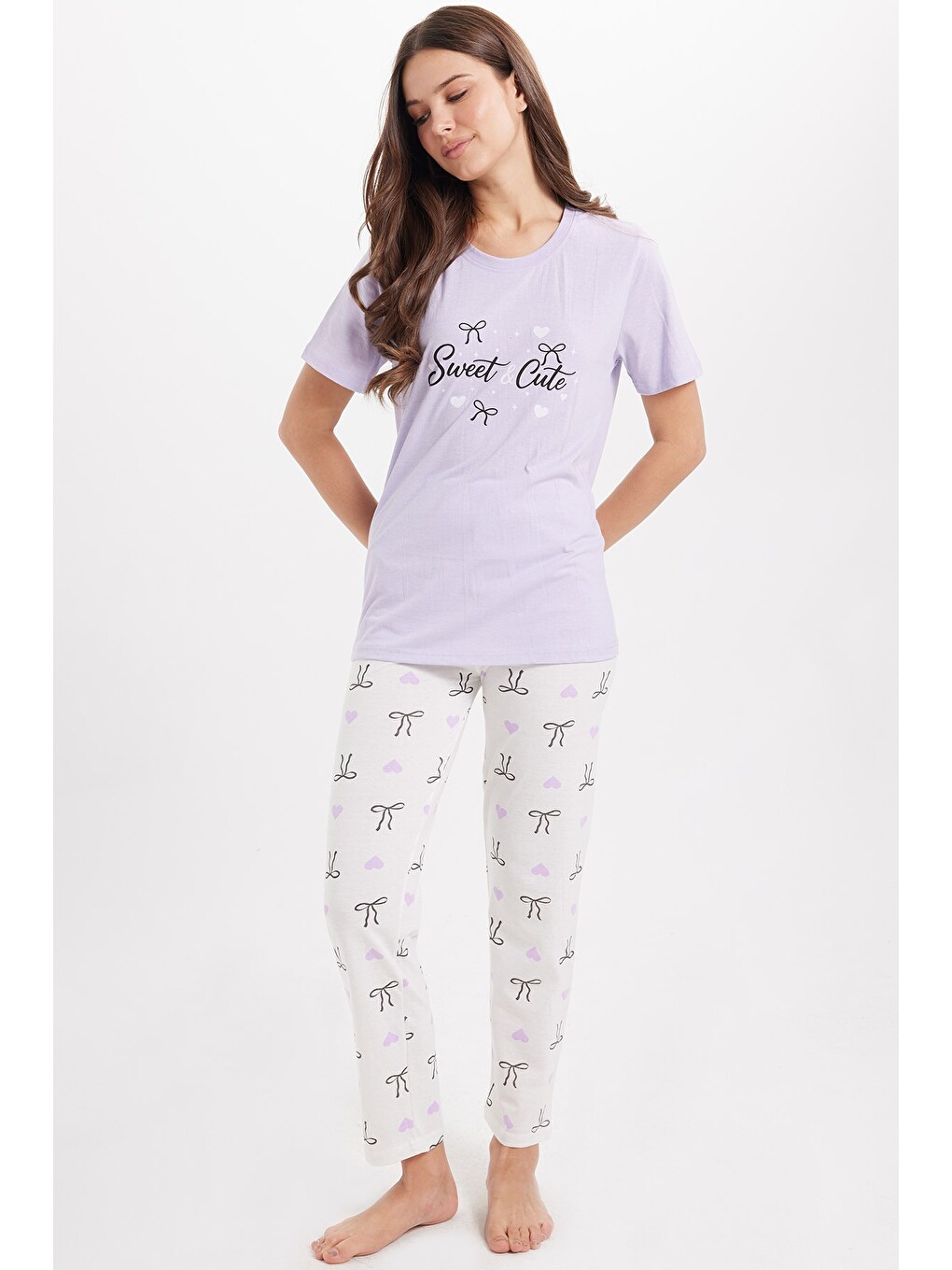 Kadın Regular Fit Klasik Kesim %100 Pamuk Bisiklet Yaka Kısa Kollu Baskılı Lila Pijama Takımı-2