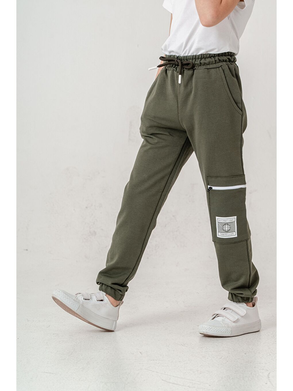 Haki Kargo Cepli Cep Kapagı International Traveller Baskılı Erkek Çocuk Eşofman Altı-6