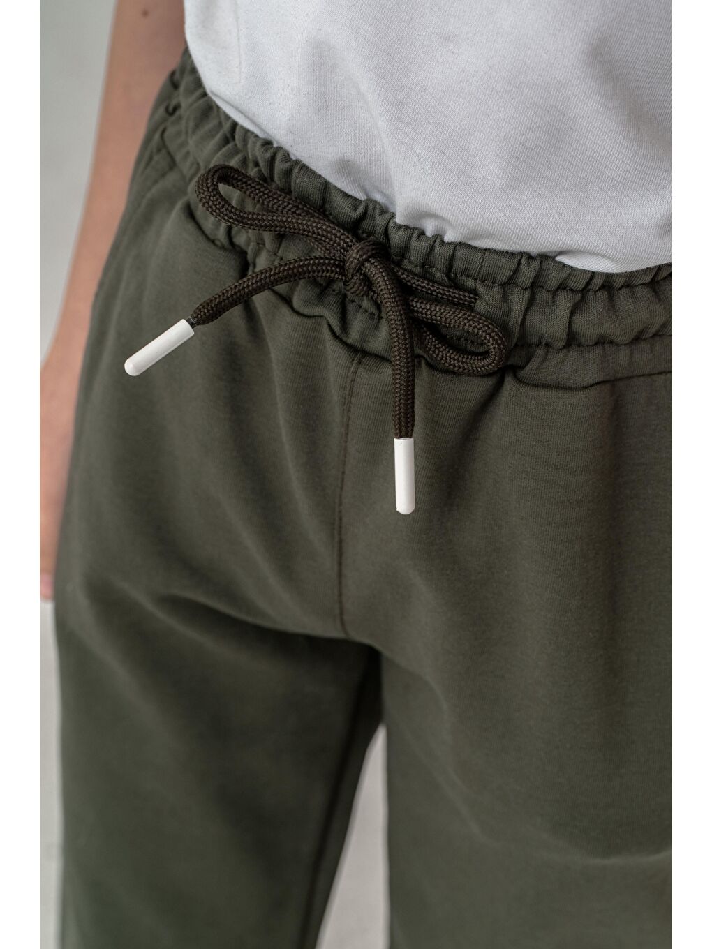 Haki Kargo Cepli Cep Kapagı International Traveller Baskılı Erkek Çocuk Eşofman Altı-7