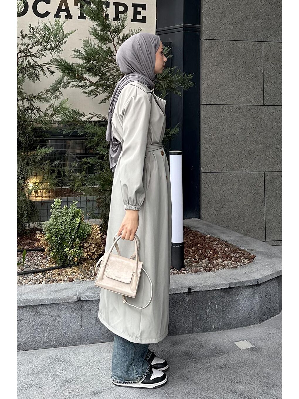 Kol Elastik Detaylı Trençkot Yeşil-2