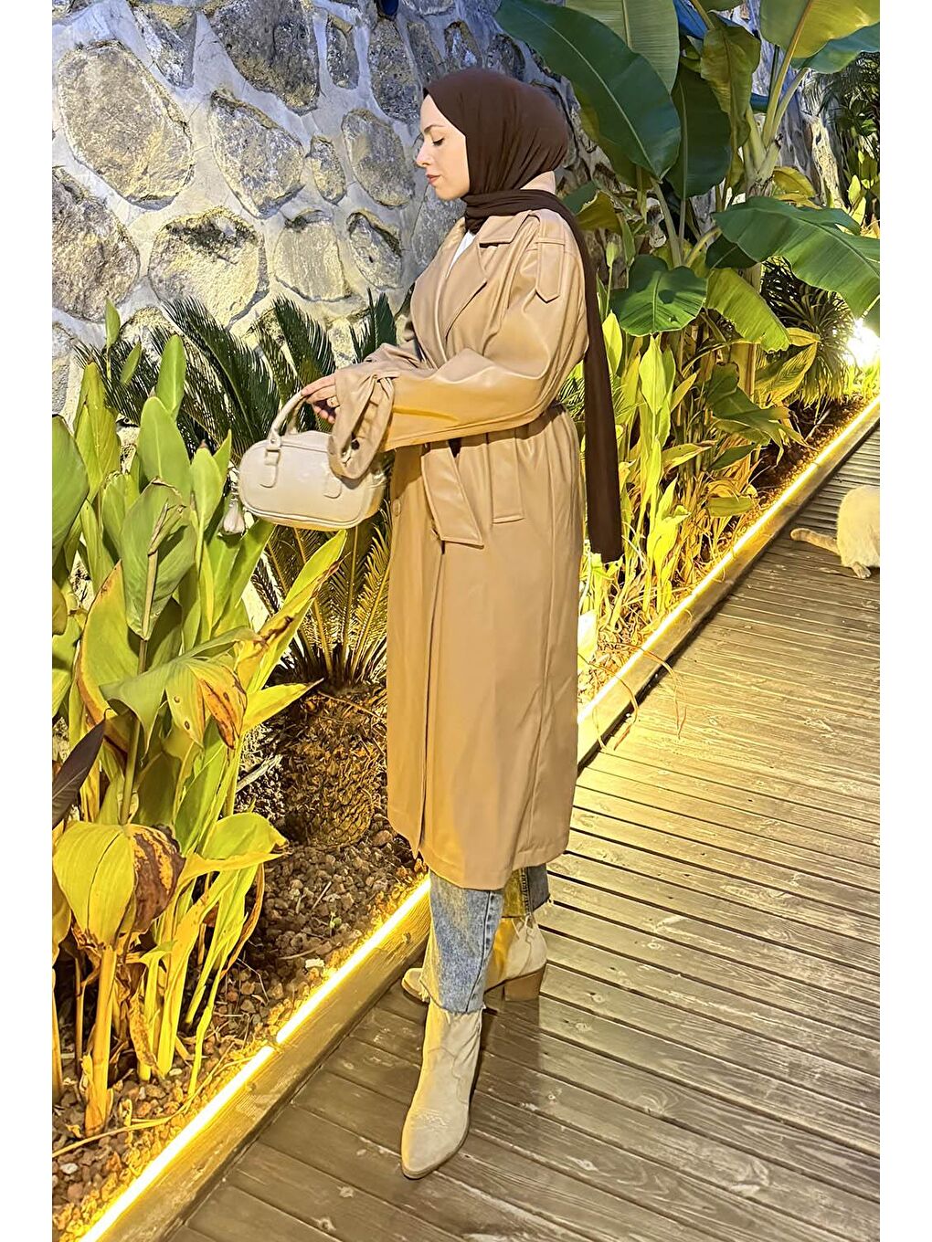 Kahverengi Omuz Apoletli Deri Trençkot Sütlü Kahve-1