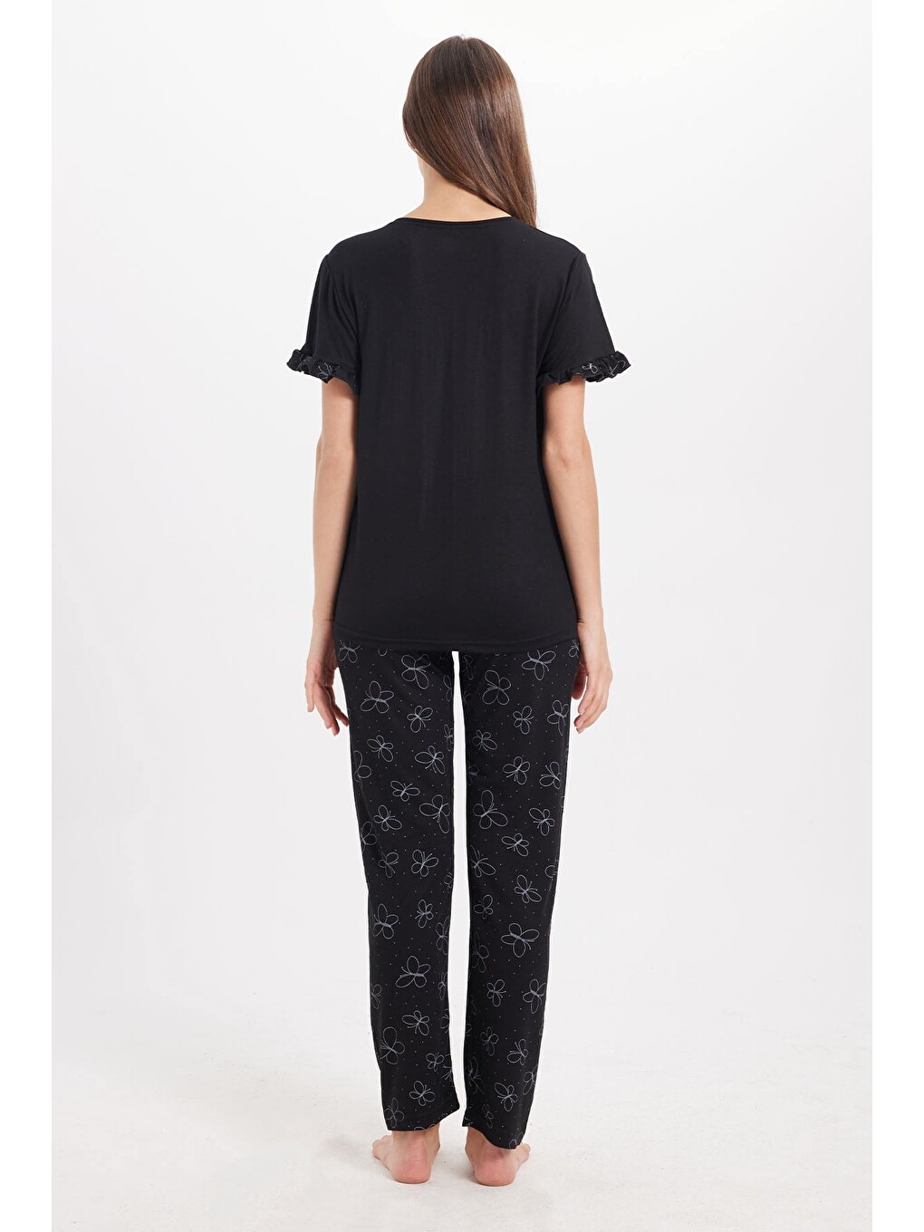 Kadın Regular Fit Klasik Kesim %100 Pamuk Fırfır Detaylı Kısa Kollu Baskılı Siyah Pijama Takımı-5