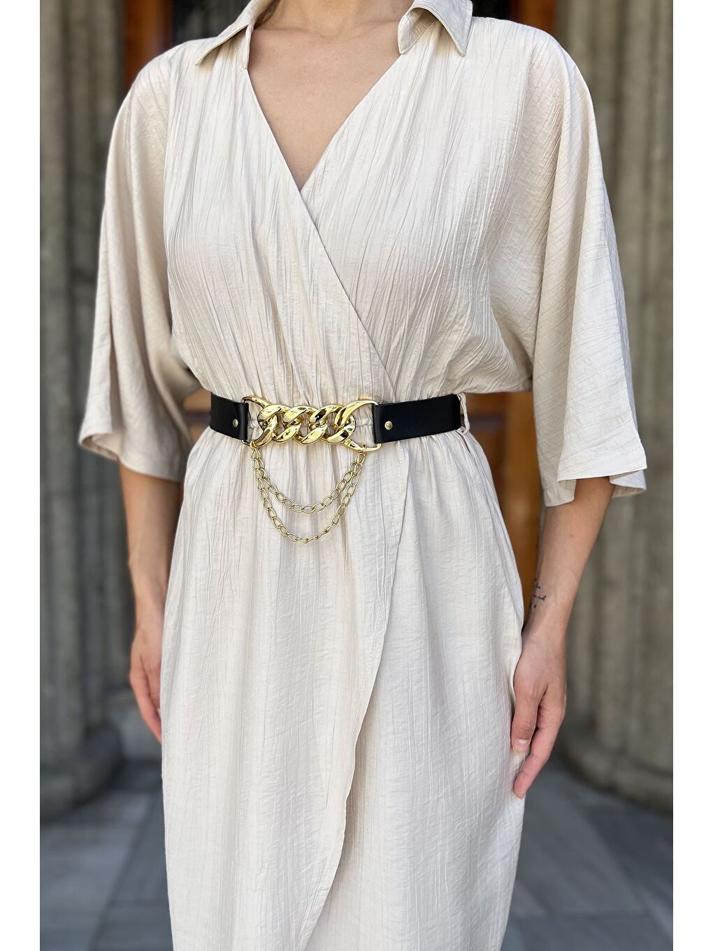 Bej Kruvaze Yaka Kemerli Kadın Elbise-3