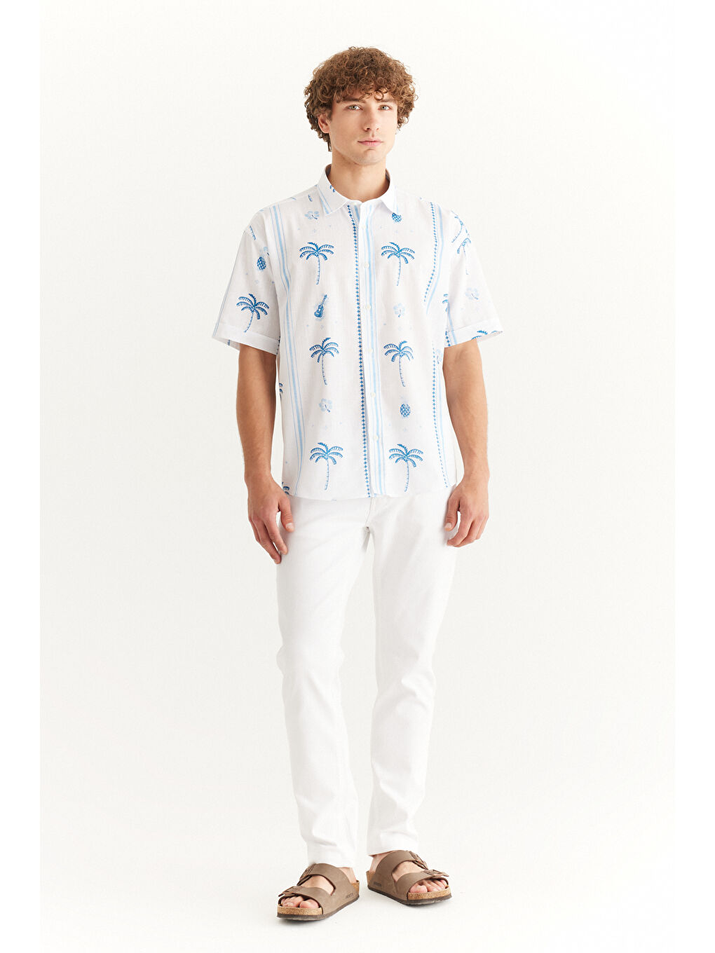 Erkek Beyaz-Lacivert Oversize Bol Kesim Klasik Yaka %100 Pamuk Baskılı Gömlek-4