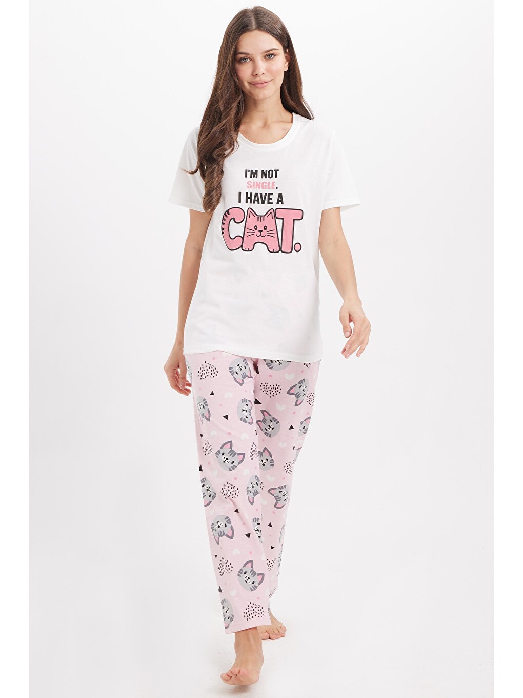 Kadın Regular Fit Klasik Kesim Pamuklu Bisiklet Yaka Kısa Kollu Baskılı Beyaz Pijama Takımı-7