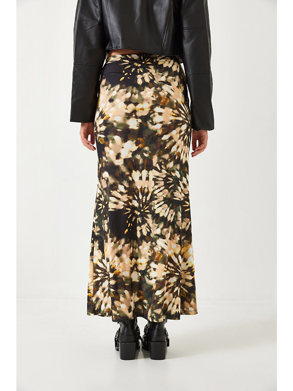 Yeşil Kadın Desenli Uzun Beli Lastikli Etek-7