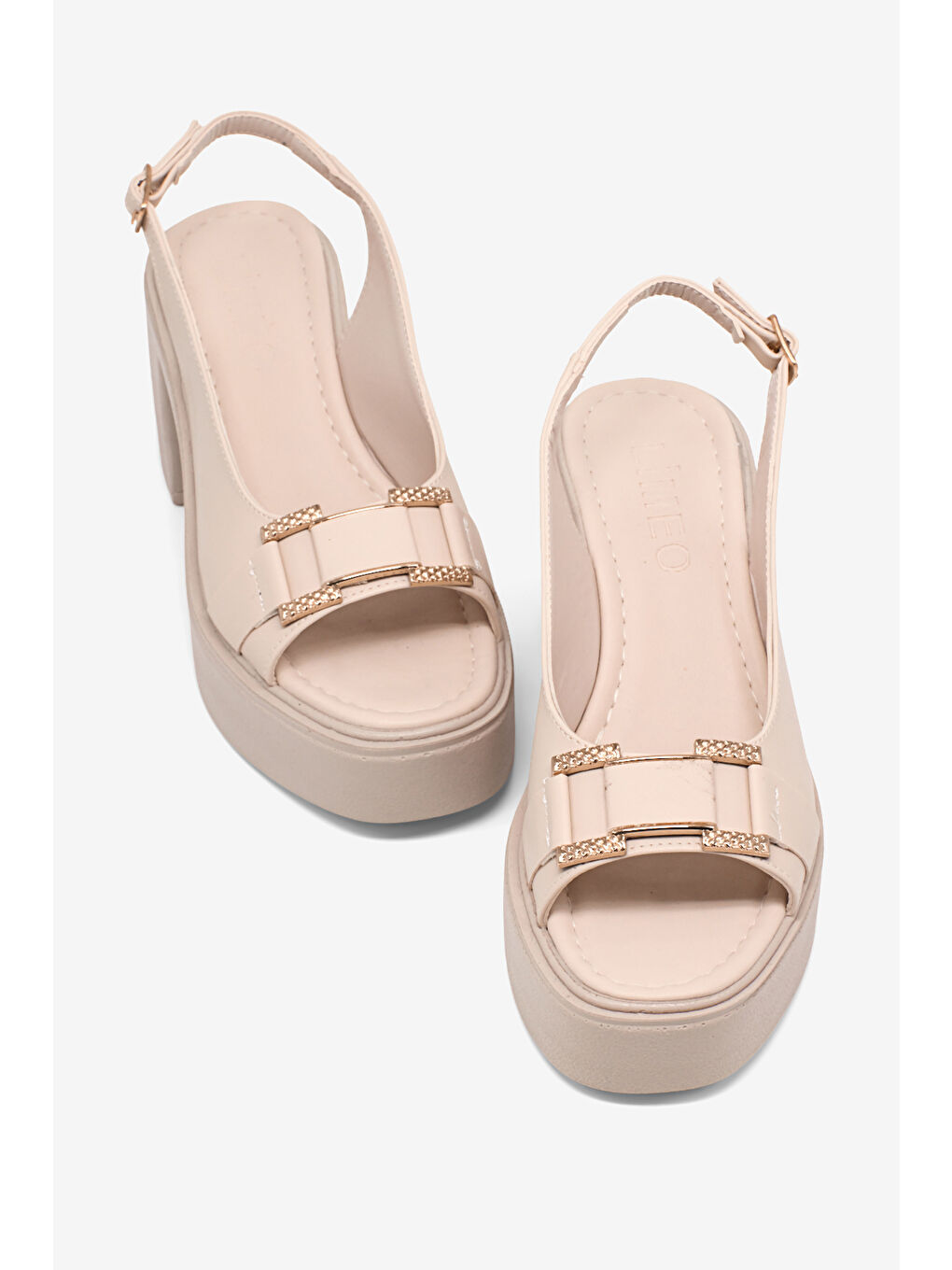 Kadın Bej Yüksek Taban Rahat Tokalı Topuklu Sandalet-1