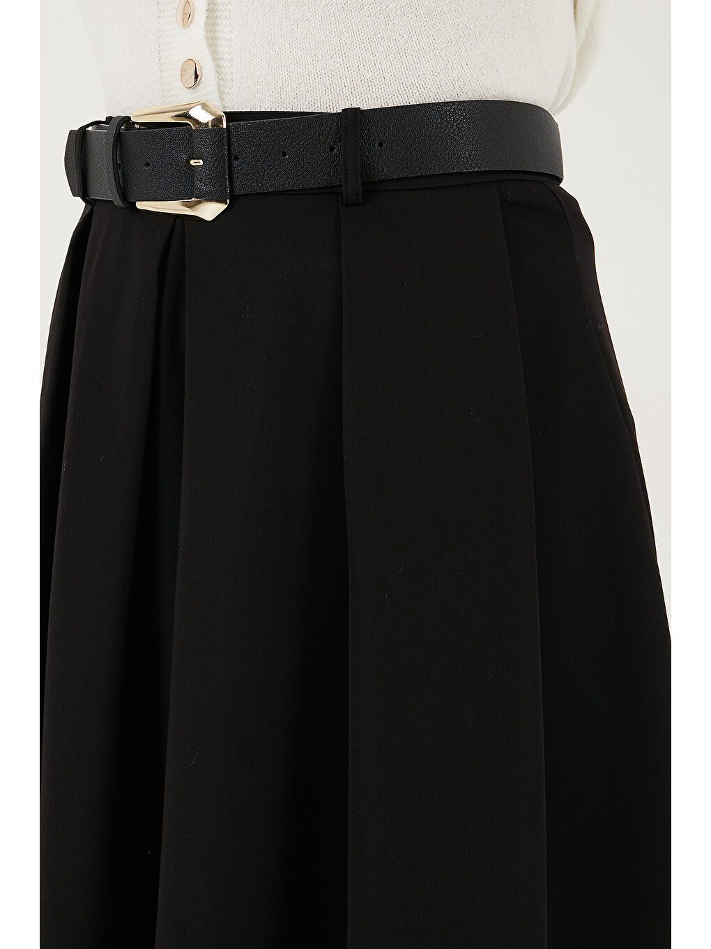 Siyah Modest Kemerli Comfort Fit Yüksek Bel Pileli Kloş Uzun Tesettür Etek 6833360-4