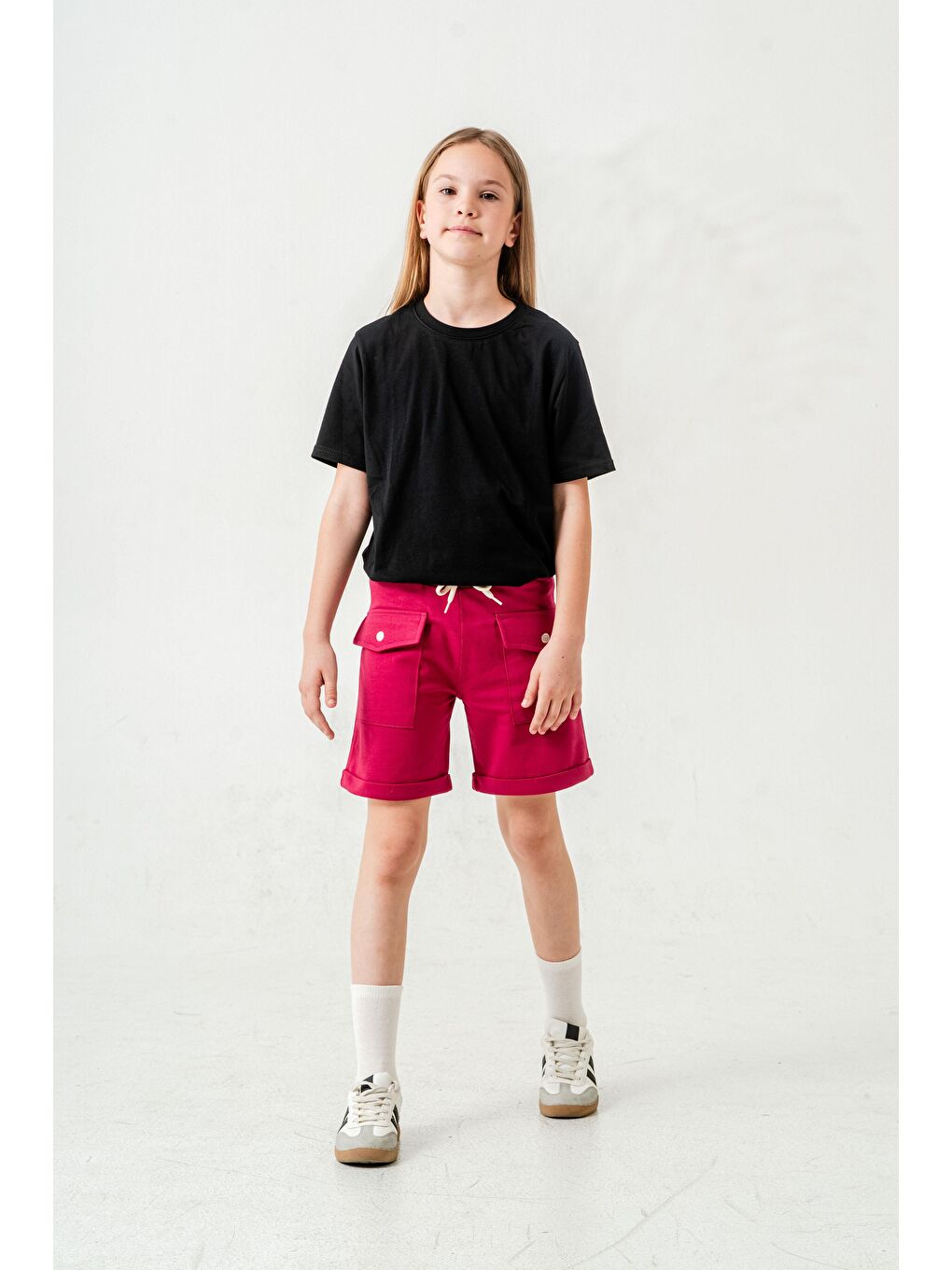 Fuşya Kargo Cepli Cep Kapağı Nakışlı Kız Çocuk Şort-2