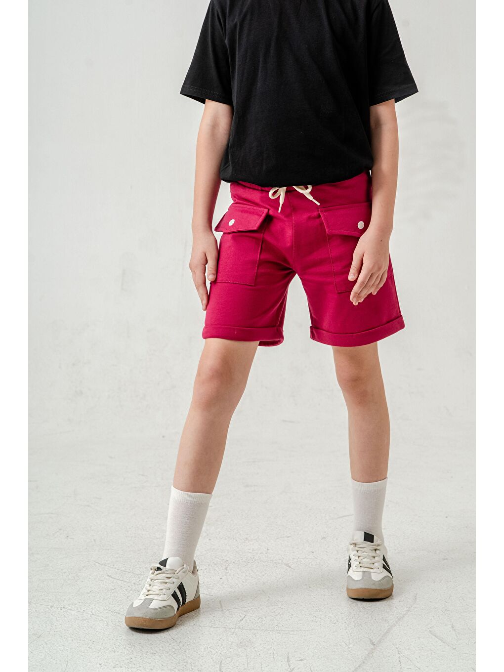 Fuşya Kargo Cepli Cep Kapağı Nakışlı Kız Çocuk Şort-4