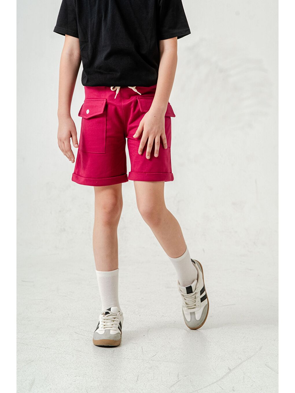 Fuşya Kargo Cepli Cep Kapağı Nakışlı Kız Çocuk Şort-5