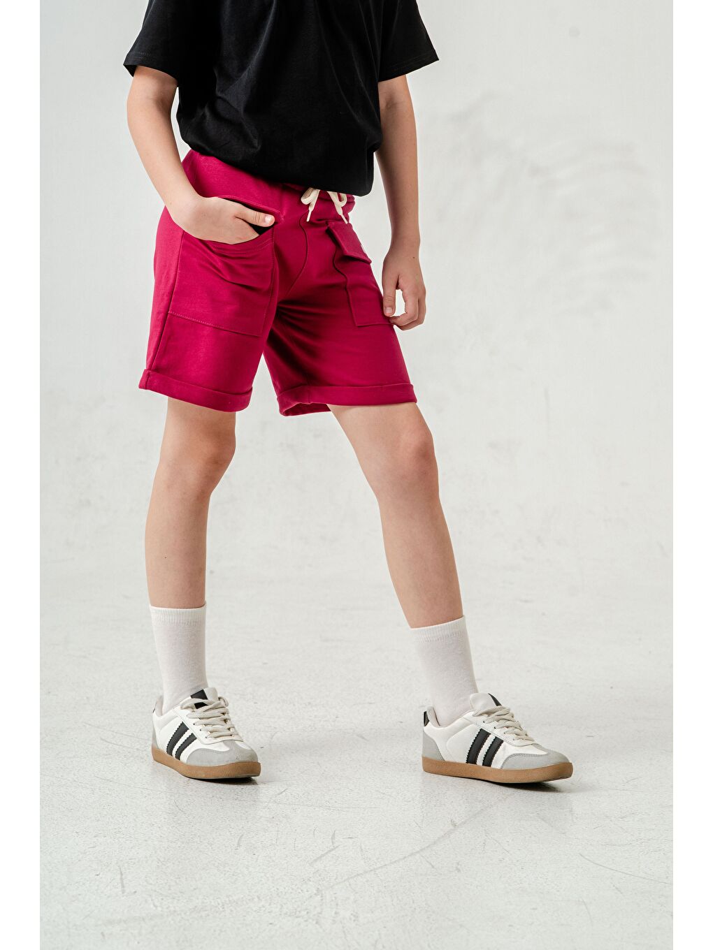 Fuşya Kargo Cepli Cep Kapağı Nakışlı Kız Çocuk Şort-6