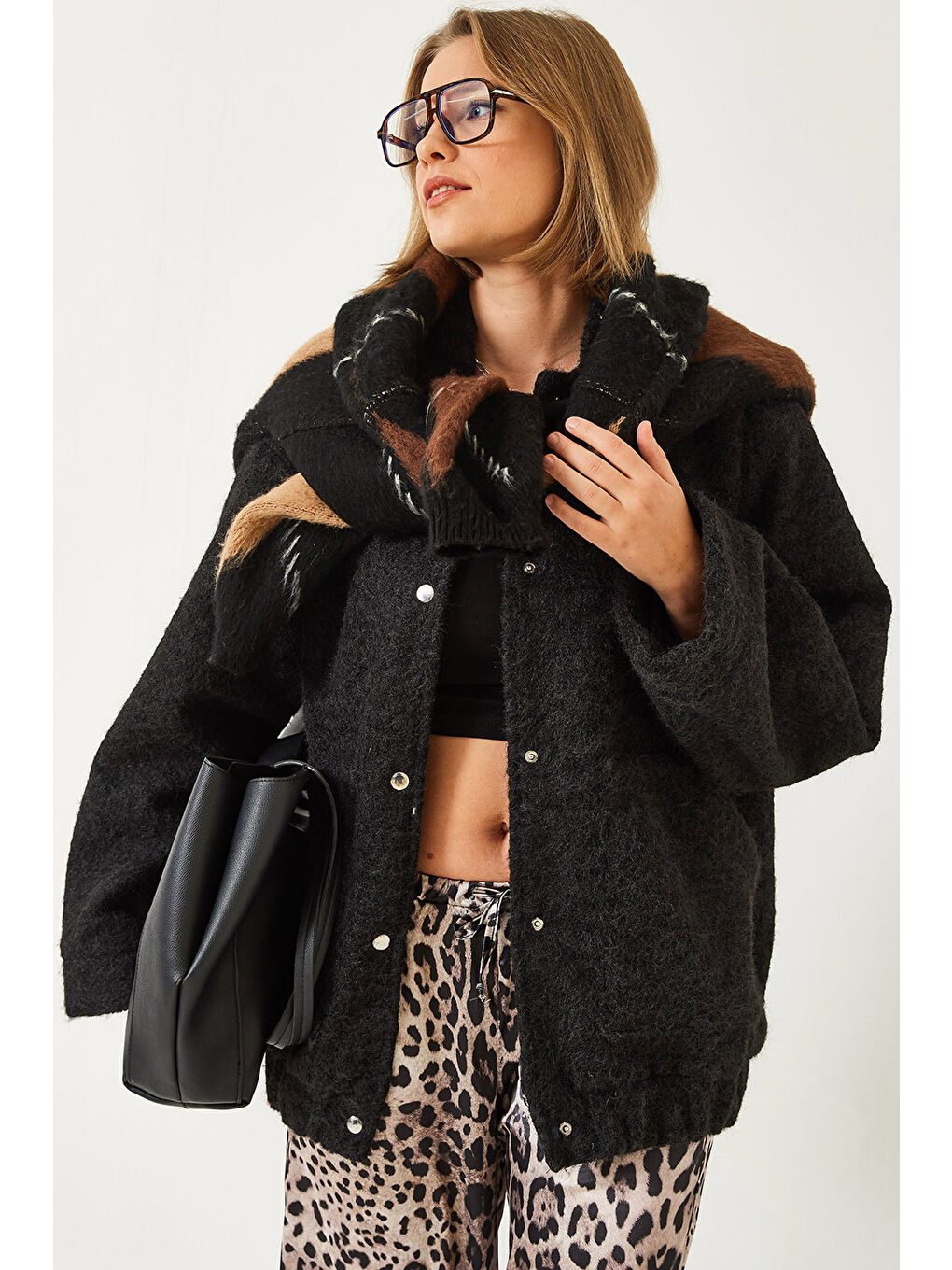 Siyah Kadın Kaşe Bomber Ceket