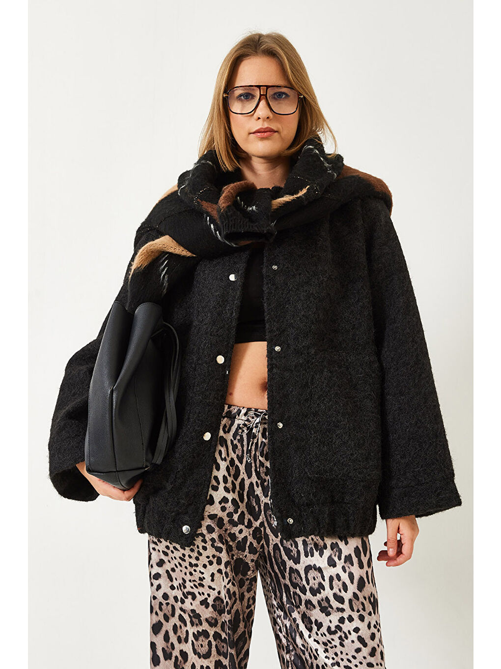 Siyah Kadın Kaşe Bomber Ceket-2