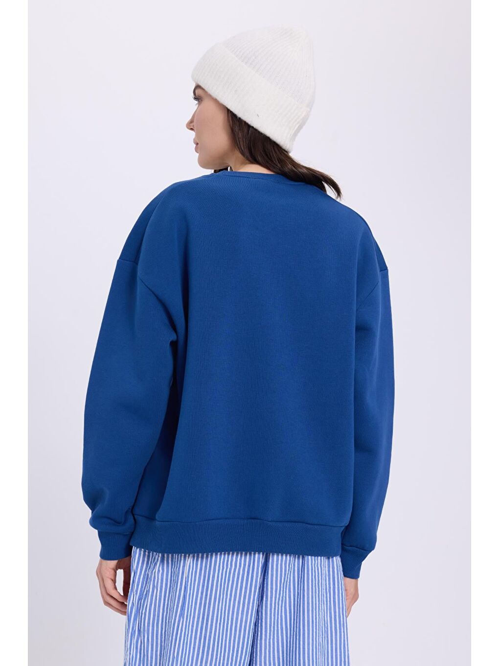 Kadın Oversize Geniş Kesim Pamuklu 3 Iplik Bisiklet Yaka Mavi Sweatshirt-6