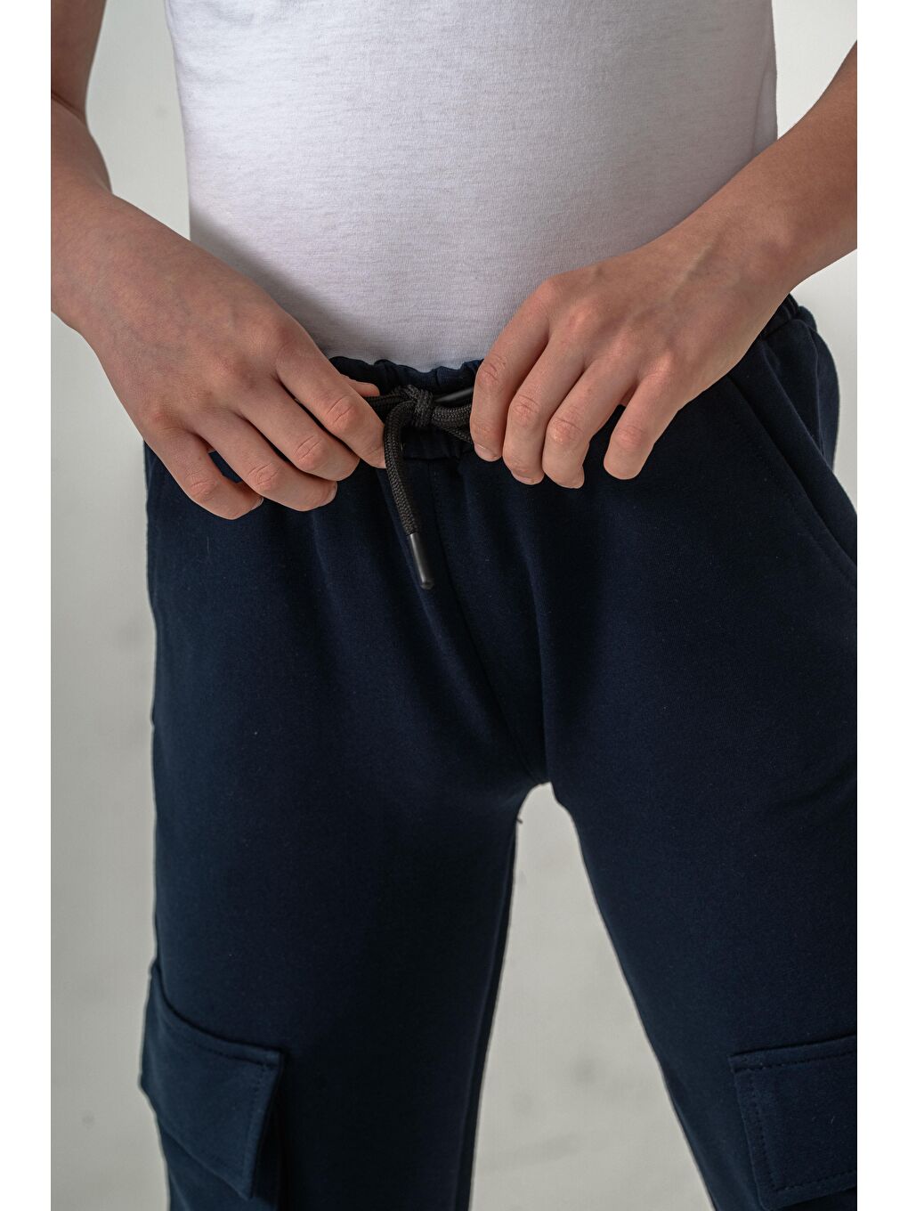 Lacivert Çift Kargo Cepli Sol Cep Kapagı Armalı Erkek Çoçuk Eşofman Altı-7