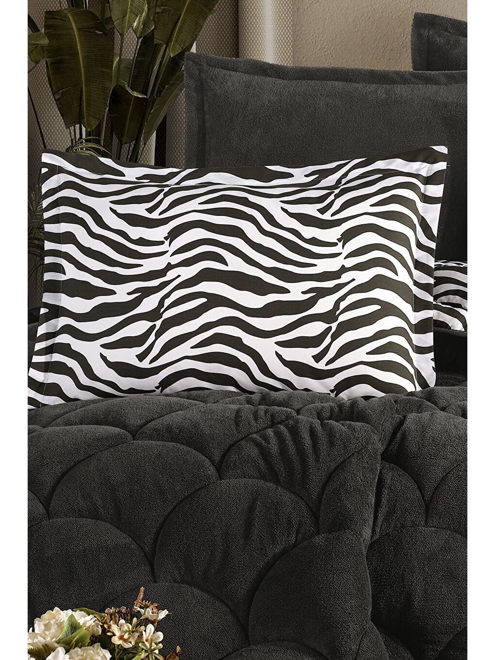 Antrasit Wellsoft Tek Kişilik Uyku Seti Çift Taraflı Zebra-1