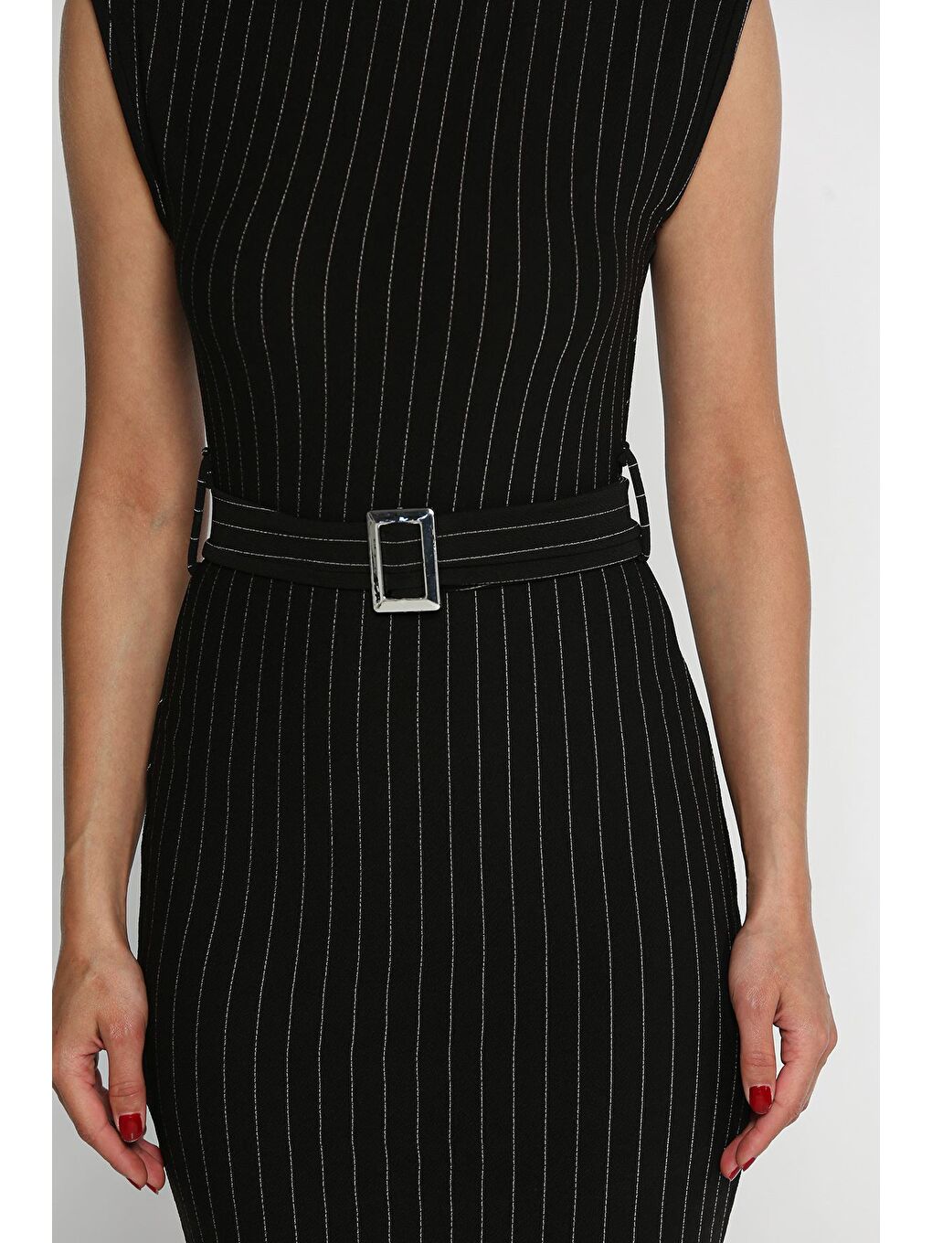 Siyah Kemerli Çizgi Desenli Kadın Elbise-3