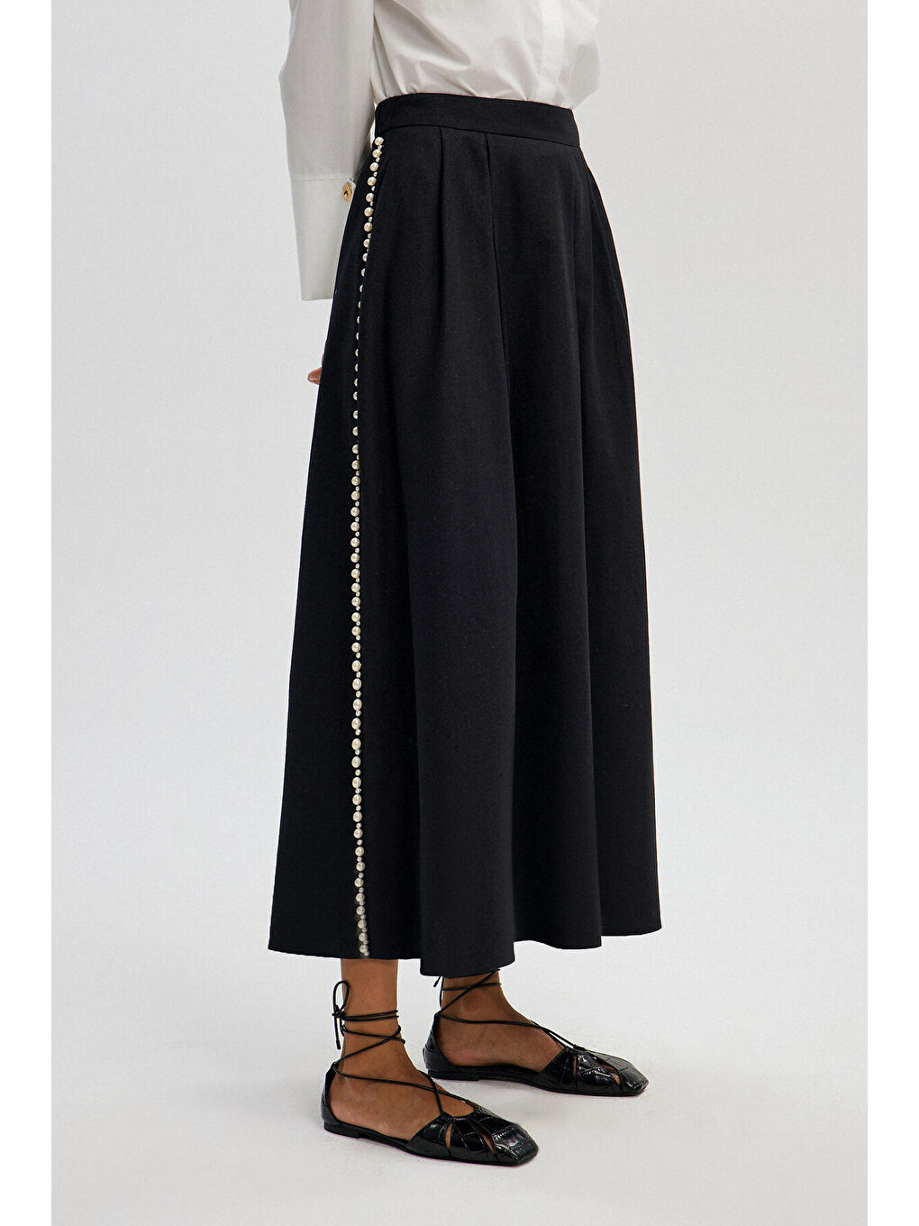 Siyah İnci Detaylı Keten Etek-2