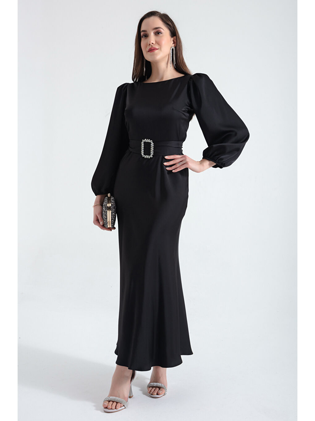 Kadın Siyah Kemerli Midi Saten Abiye Elbise