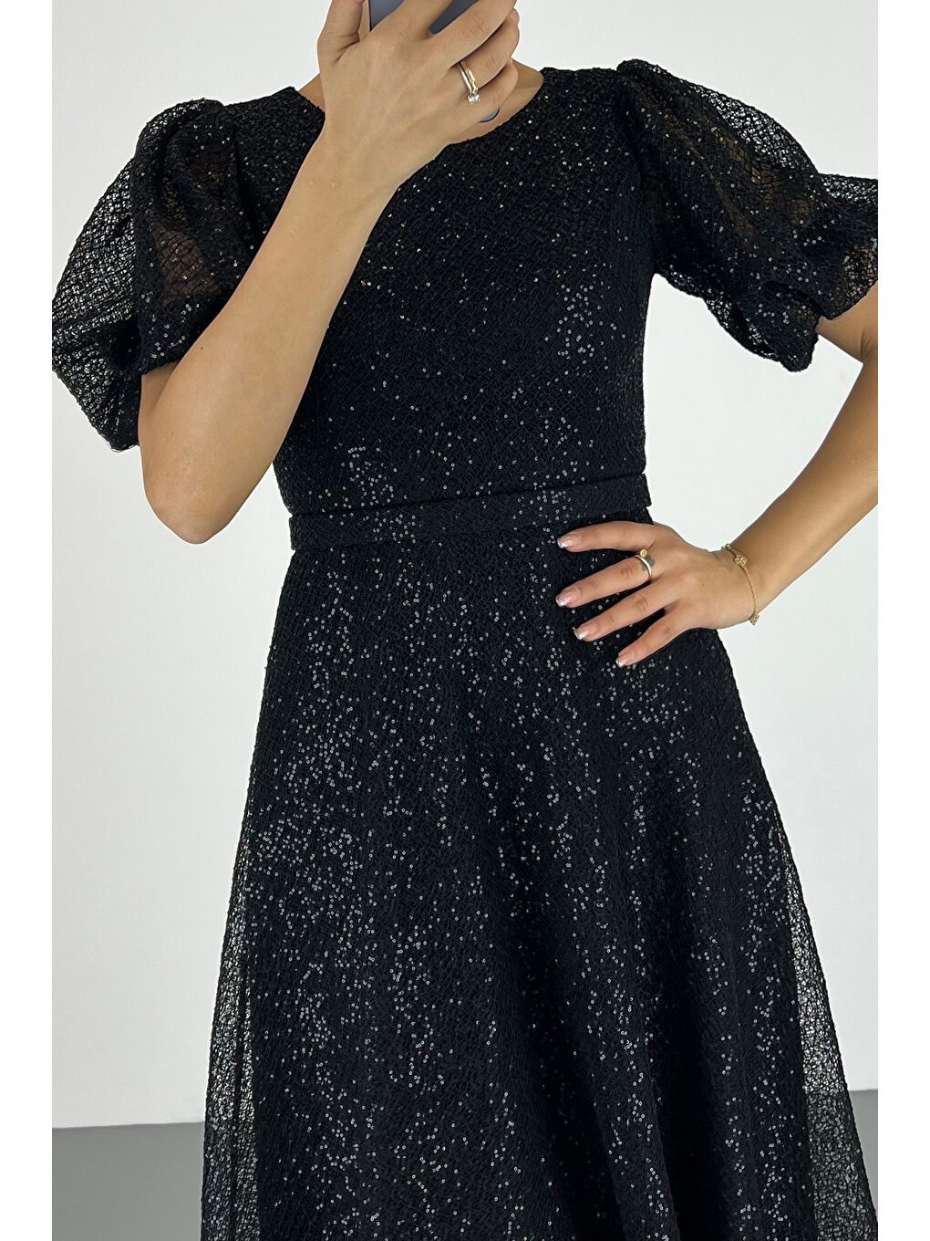 Kadın Siyah Kemerli Pul Payetli Midi Abiye Elbise-2