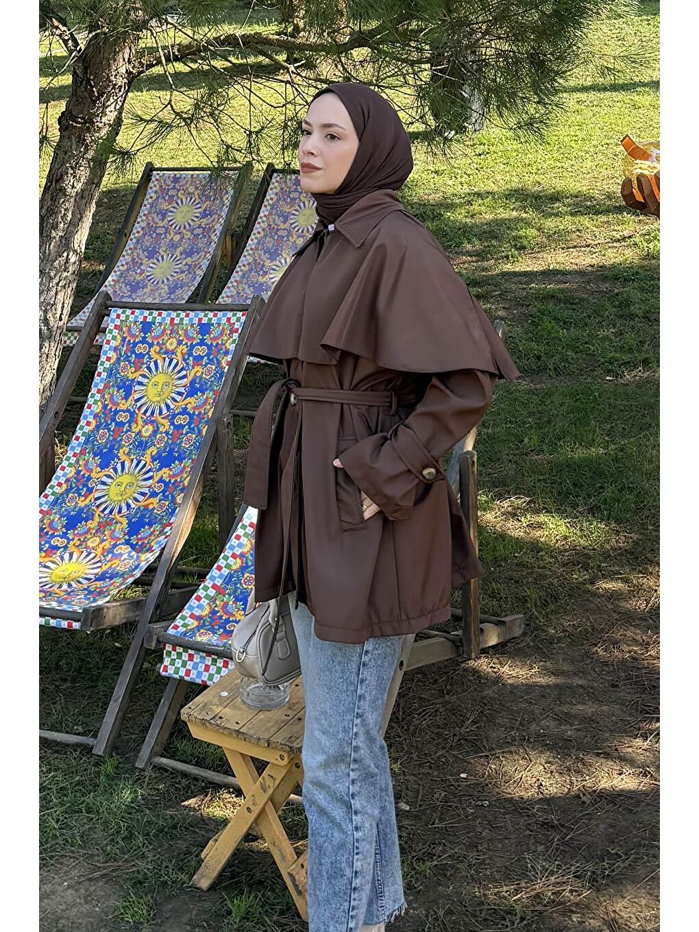 Bağlama Detaylı Pelerinli Trençkot Acı Kahverengi-1