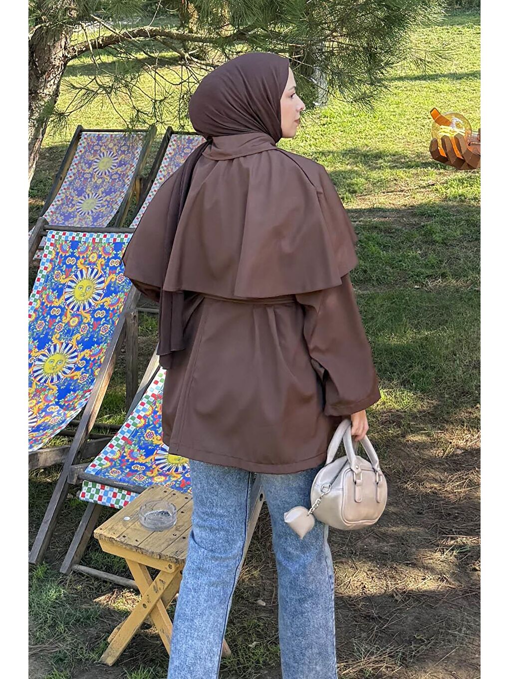 Bağlama Detaylı Pelerinli Trençkot Acı Kahverengi-3