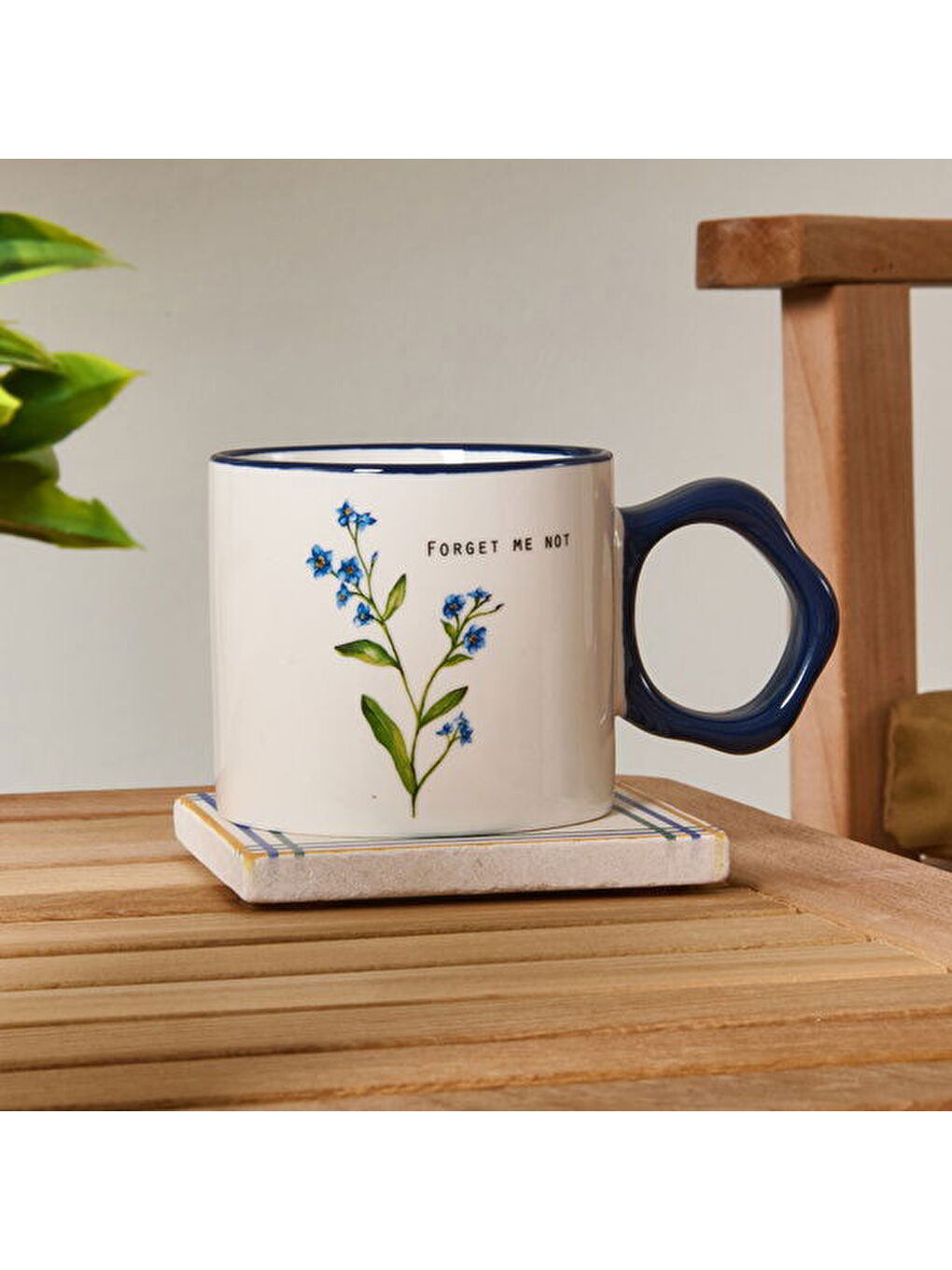 Kitchen Çiçek Desenli Kupa - Beyaz / Mavi - 310 ml