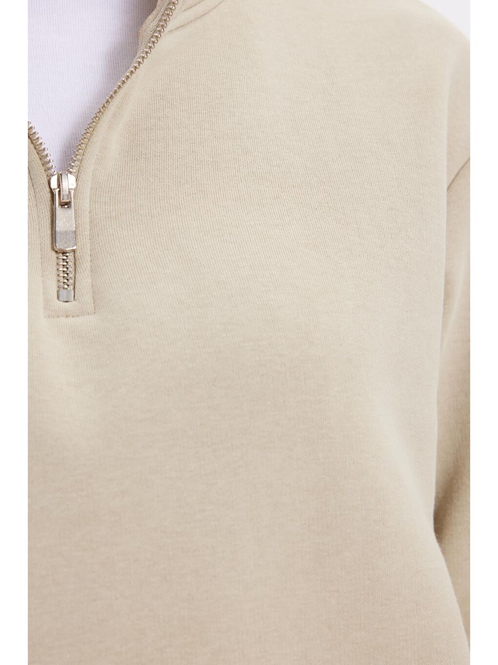 Kadın Relax Fit Rahat Kesim Pamuklu İçi Polarlı Yarım Fermuarlı Bej Dik Yaka Sweatshirt-6