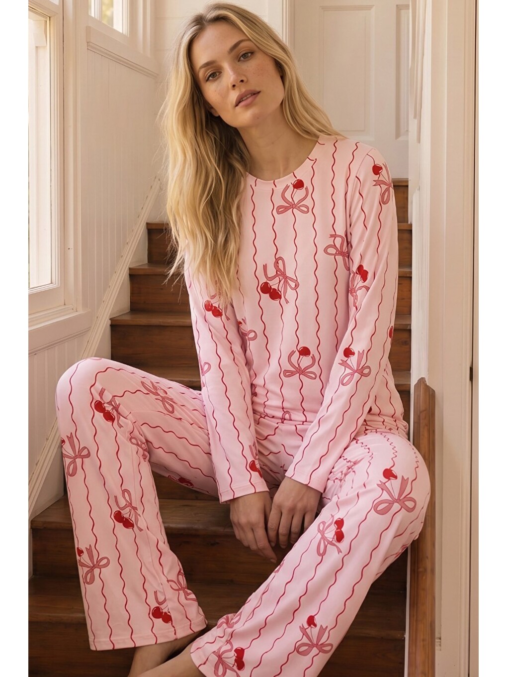 Pembe Desenli Termal Kumaşlı Ultra Soft Yumuşak Örme Pijama Takımı-1