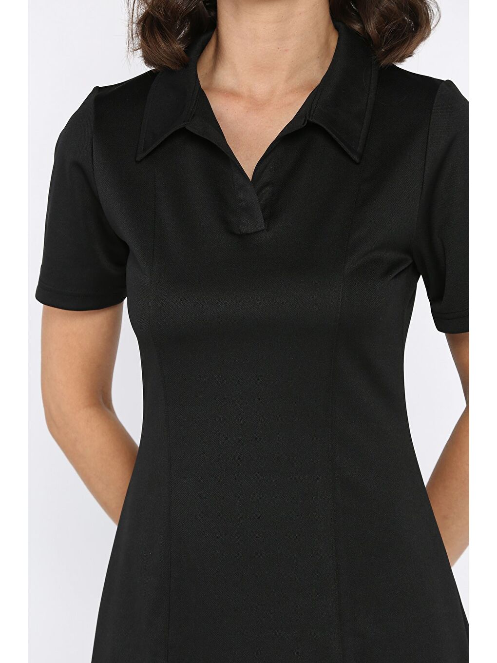 Siyah Polo Yaka Kadın Mini Elbise-3