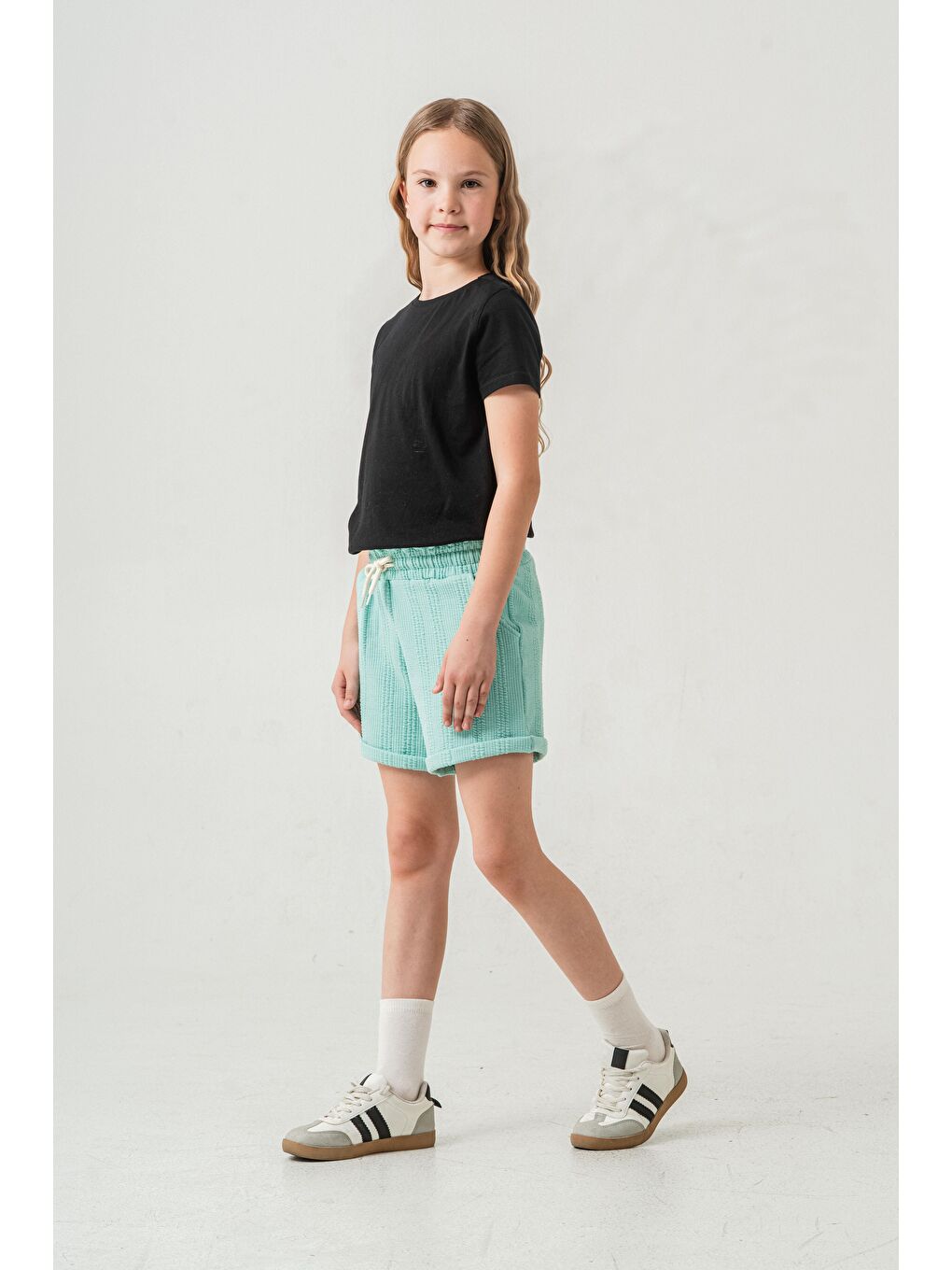 Yeşil Duble Paçalı Kız Çocuk Şort-2