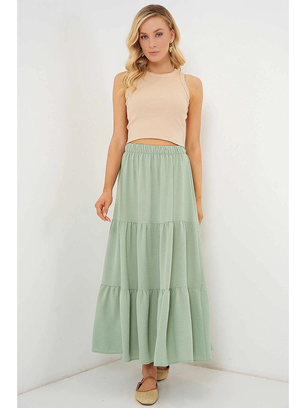 Kadın Çağla Yeşil Beli Lastikli Ayrobin Uzun Etek HZL25S-BD180481-1