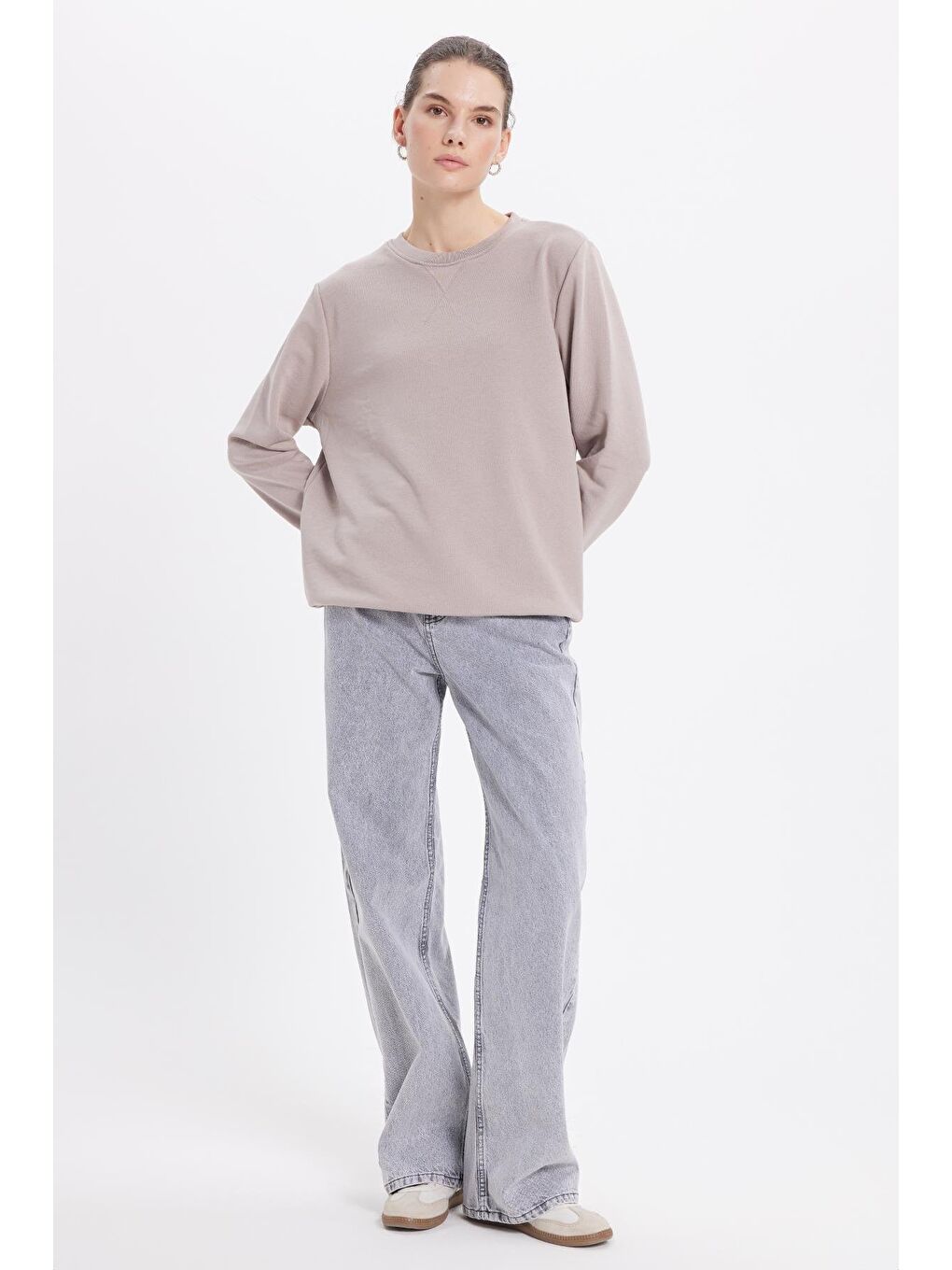 Kadın Oversize Geniş Kesim %100 Pamuk 3 İplik Basic Bej Bisiklet Yaka Sweatshirt-3