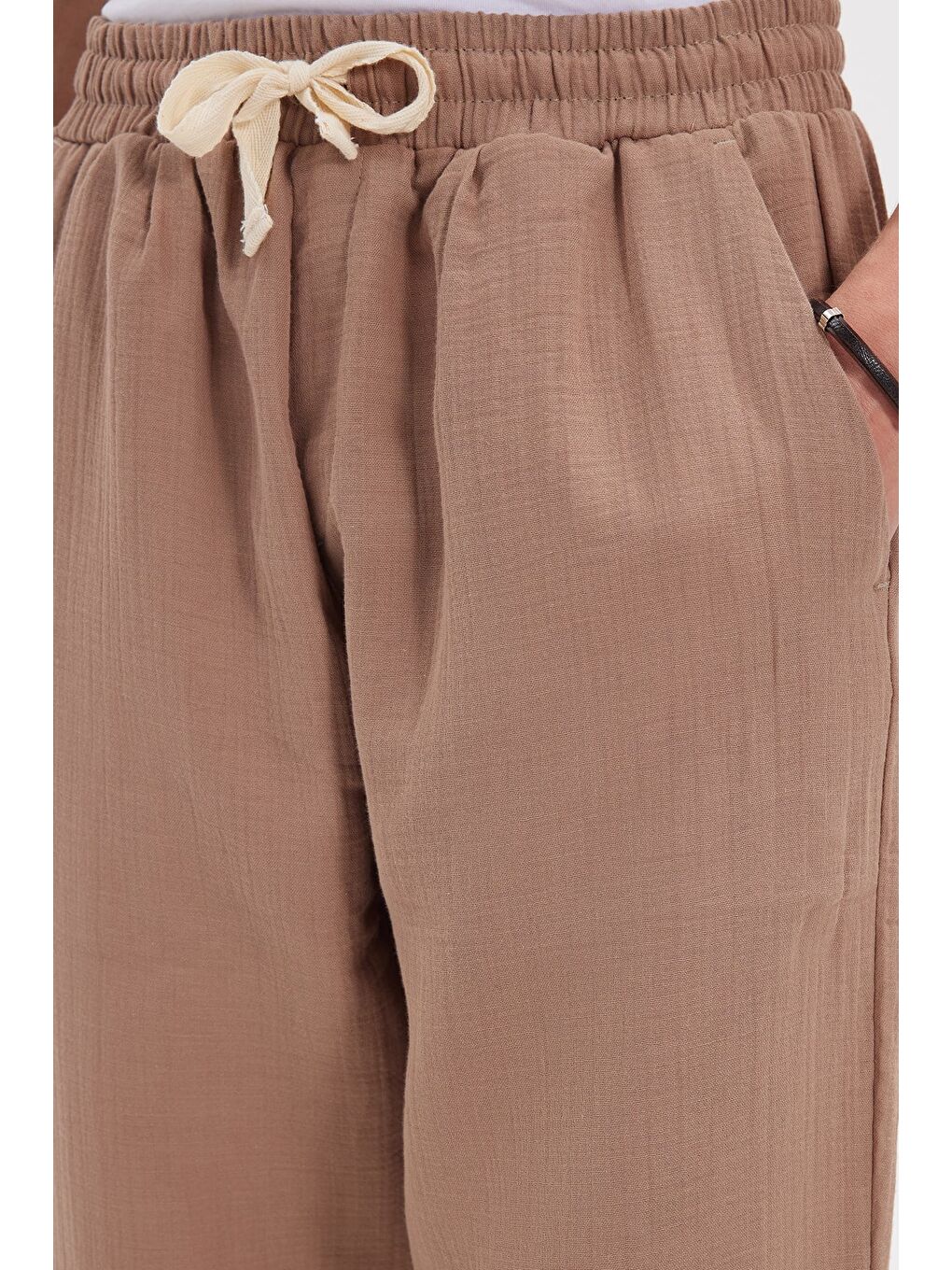 Erkek Baggy Fit Geniş Kesim %100 Pamuk Beli Lastikli Yandan Cepli Müslin Bej Düz Pantolon-3