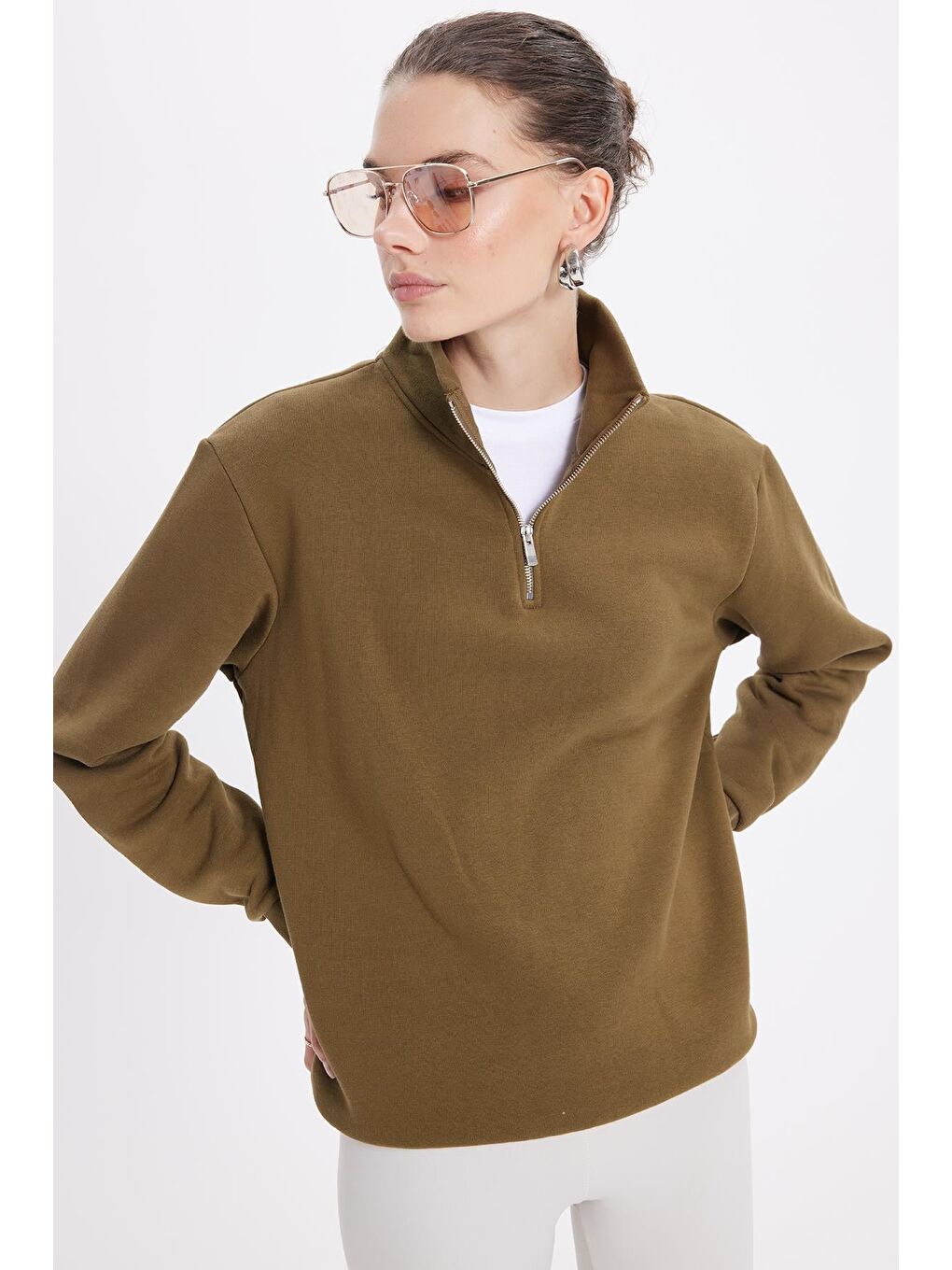 Kadın Relax Fit Rahat Kesim Pamuklu İçi Polarlı Yarım Fermuarlı Yeşil Dik Yaka Sweatshirt-1
