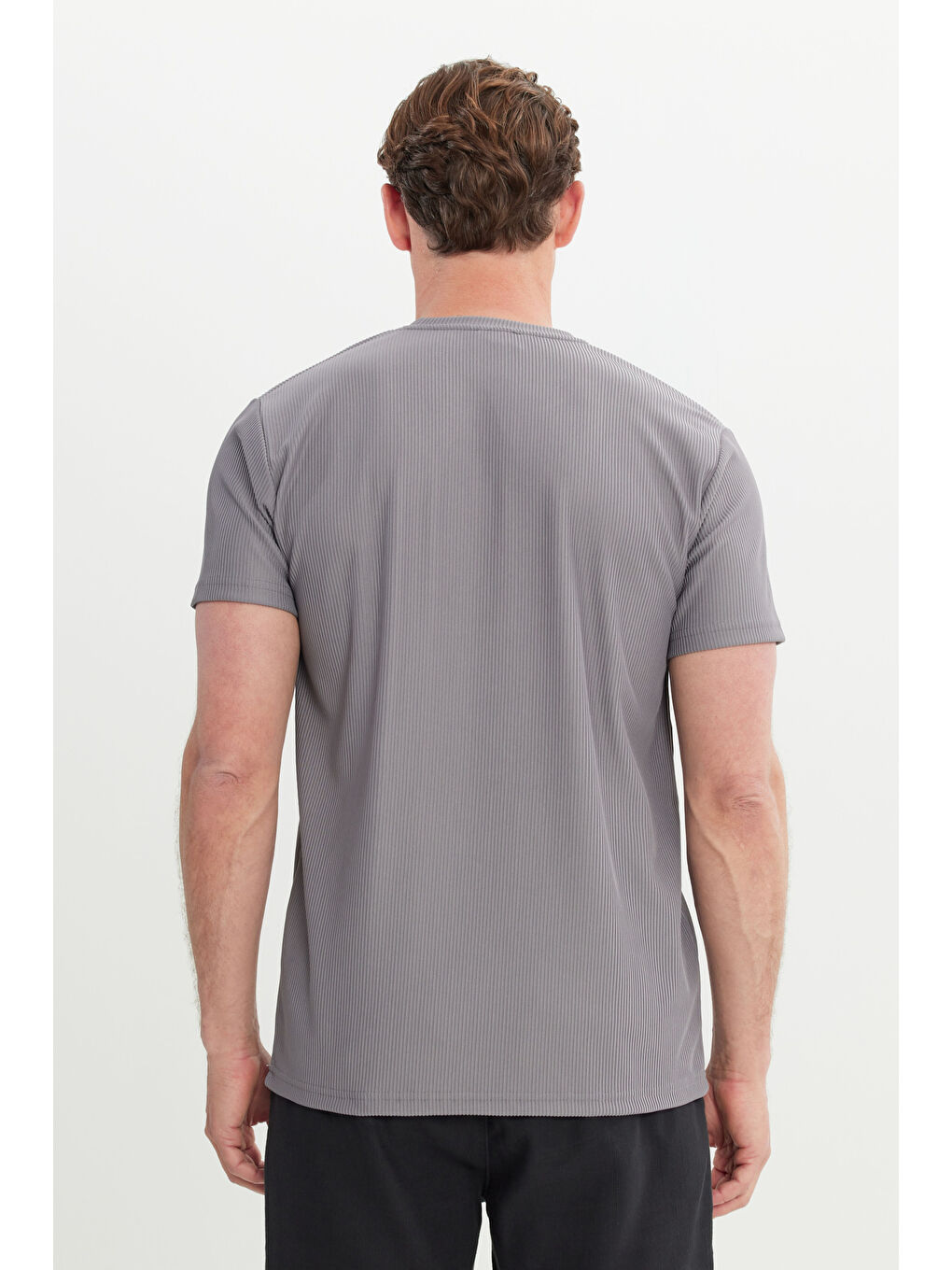 Erkek Açık Gri Slim Fit Dar Kesim Bisiklet Yaka Esnek Tişört-4