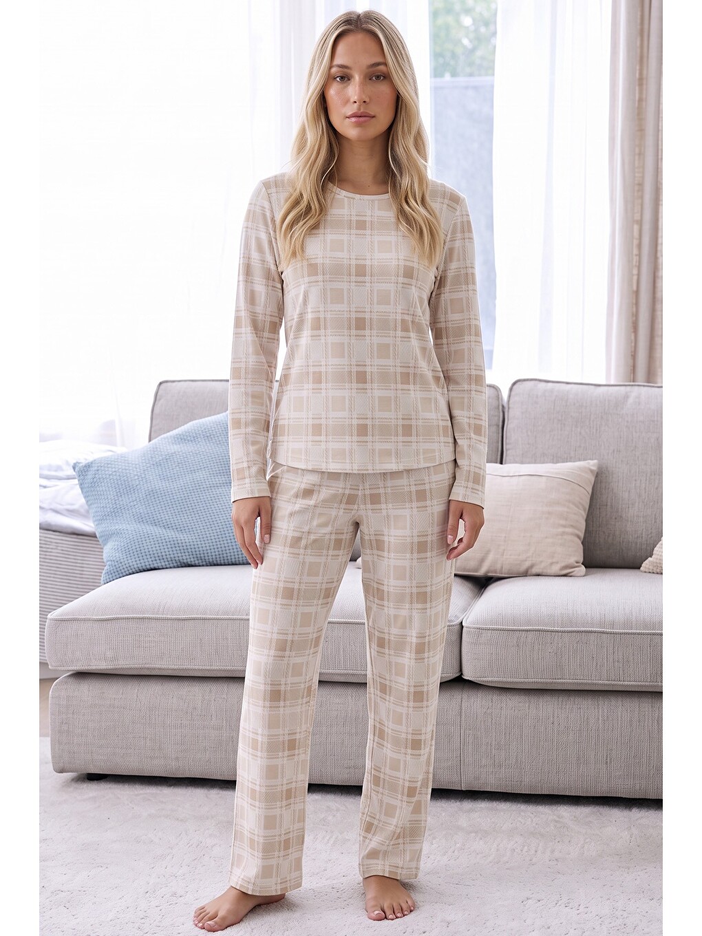 Ekru Krem Ekose Desenli Termal Kumaşlı Ultra Soft Yumuşak Örme Pijama Takımı-1