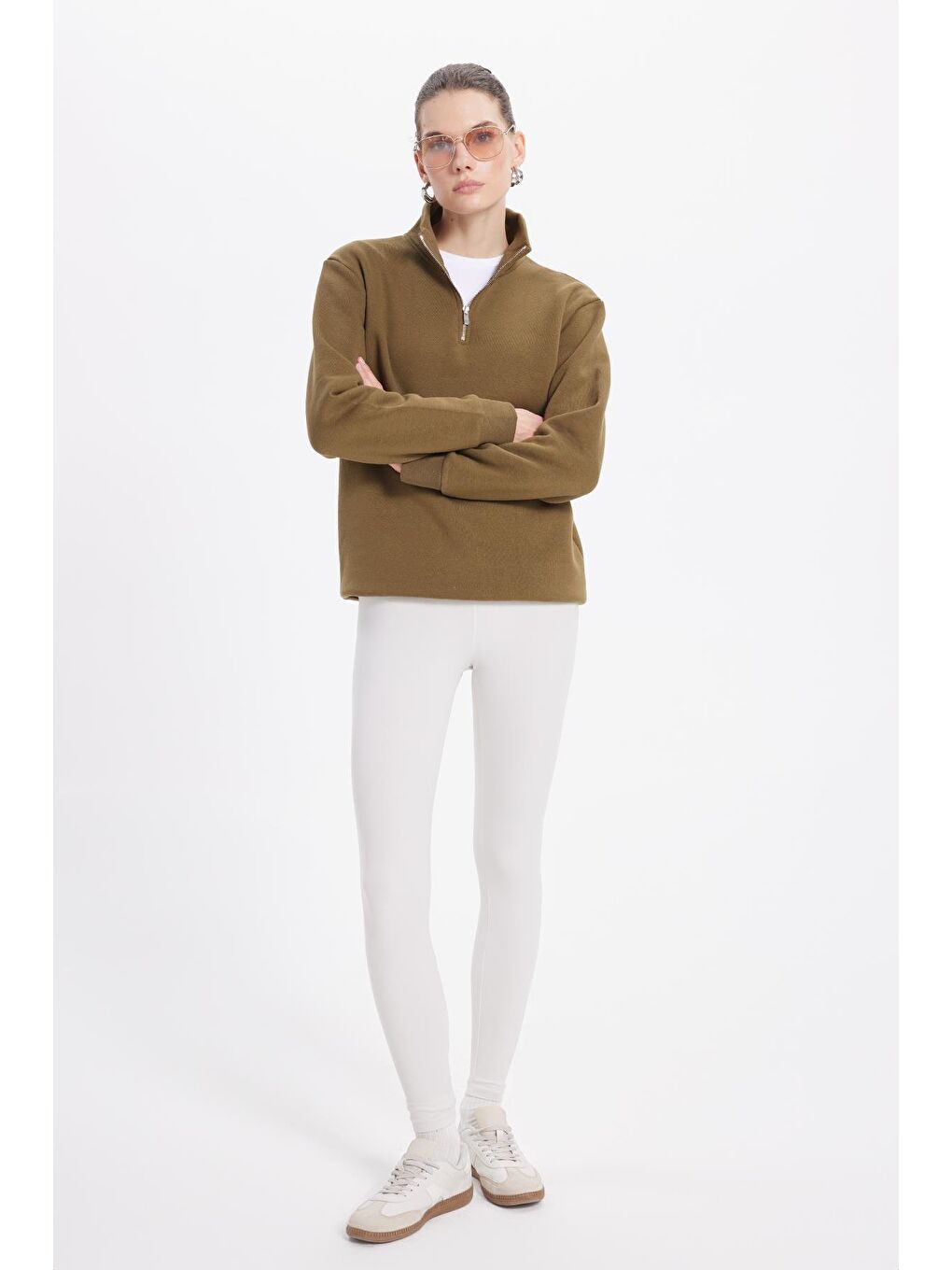 Kadın Relax Fit Rahat Kesim Pamuklu İçi Polarlı Yarım Fermuarlı Yeşil Dik Yaka Sweatshirt-3