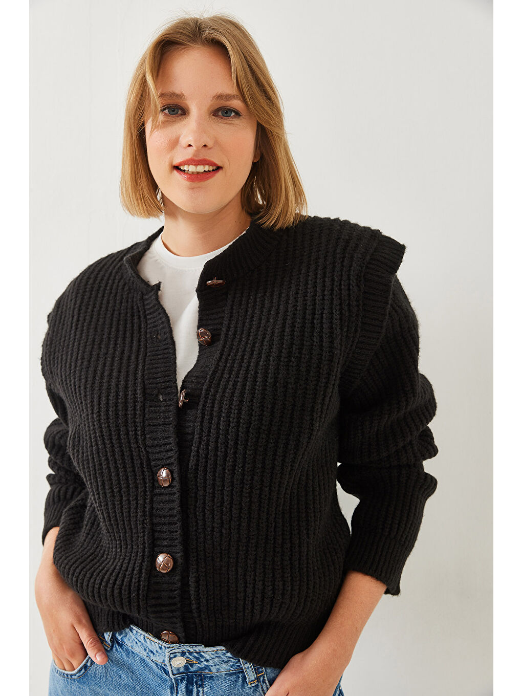 Siyah Kadın Kolları Parçalı Düğmeli Triko Hırka-3